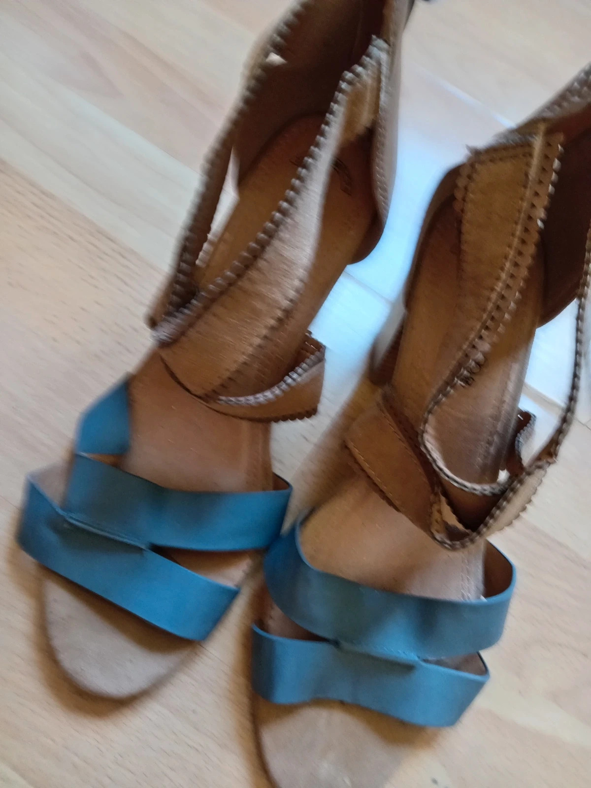 Sandales a talons carré semelle cuir – Chaussea – taille 37 2