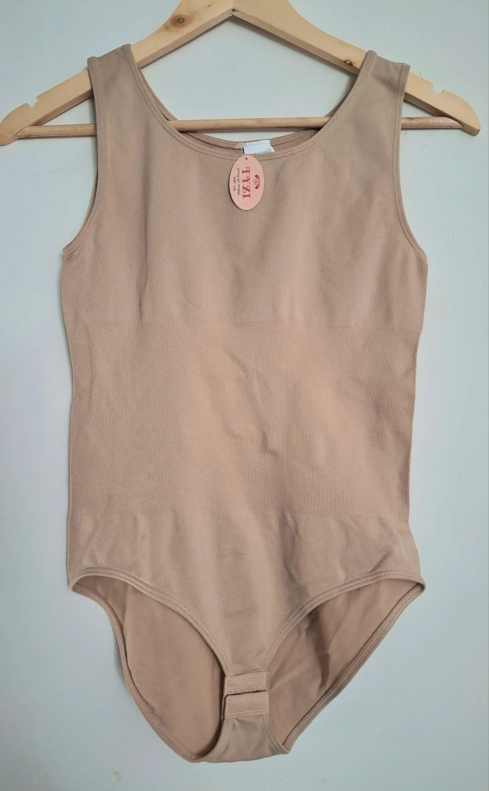 Body gainant couleur peau bretelles larges – taille M / 38 / 10