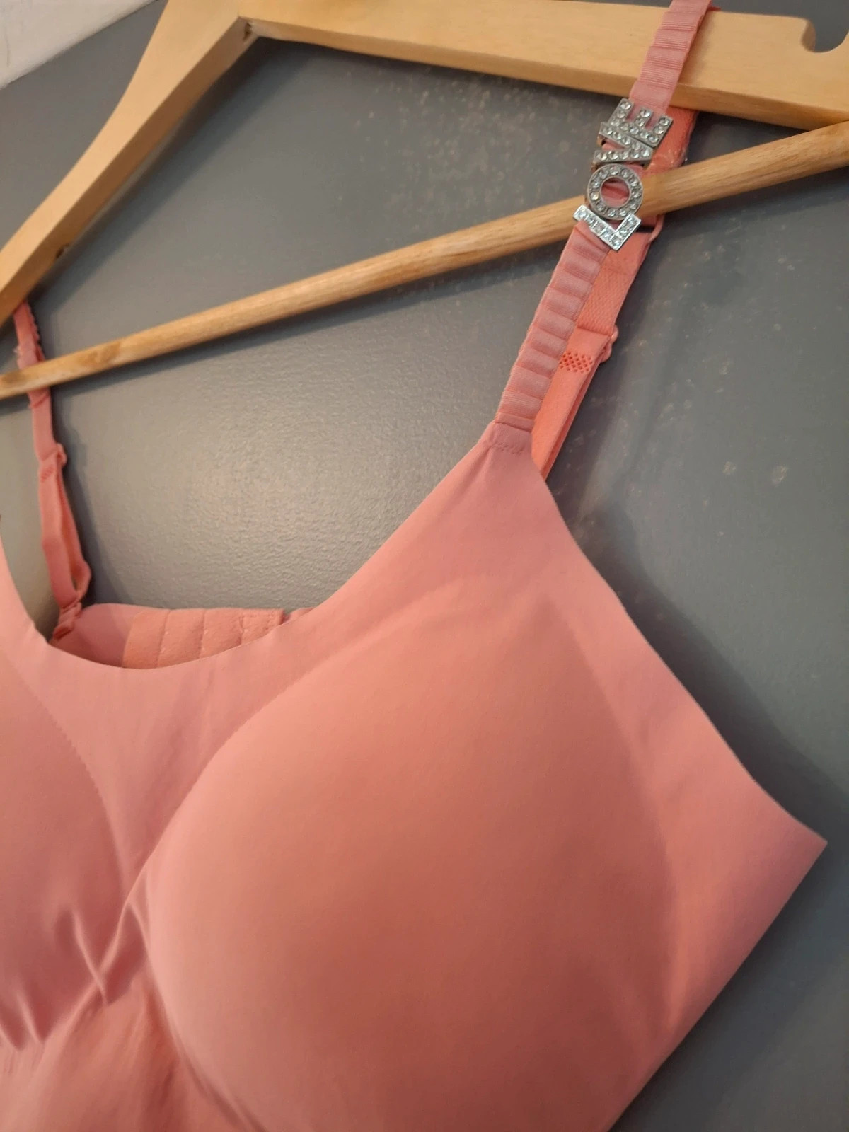 Brassière seamless rose bretelles réglable inspiration – Ouno – taille 95C 3