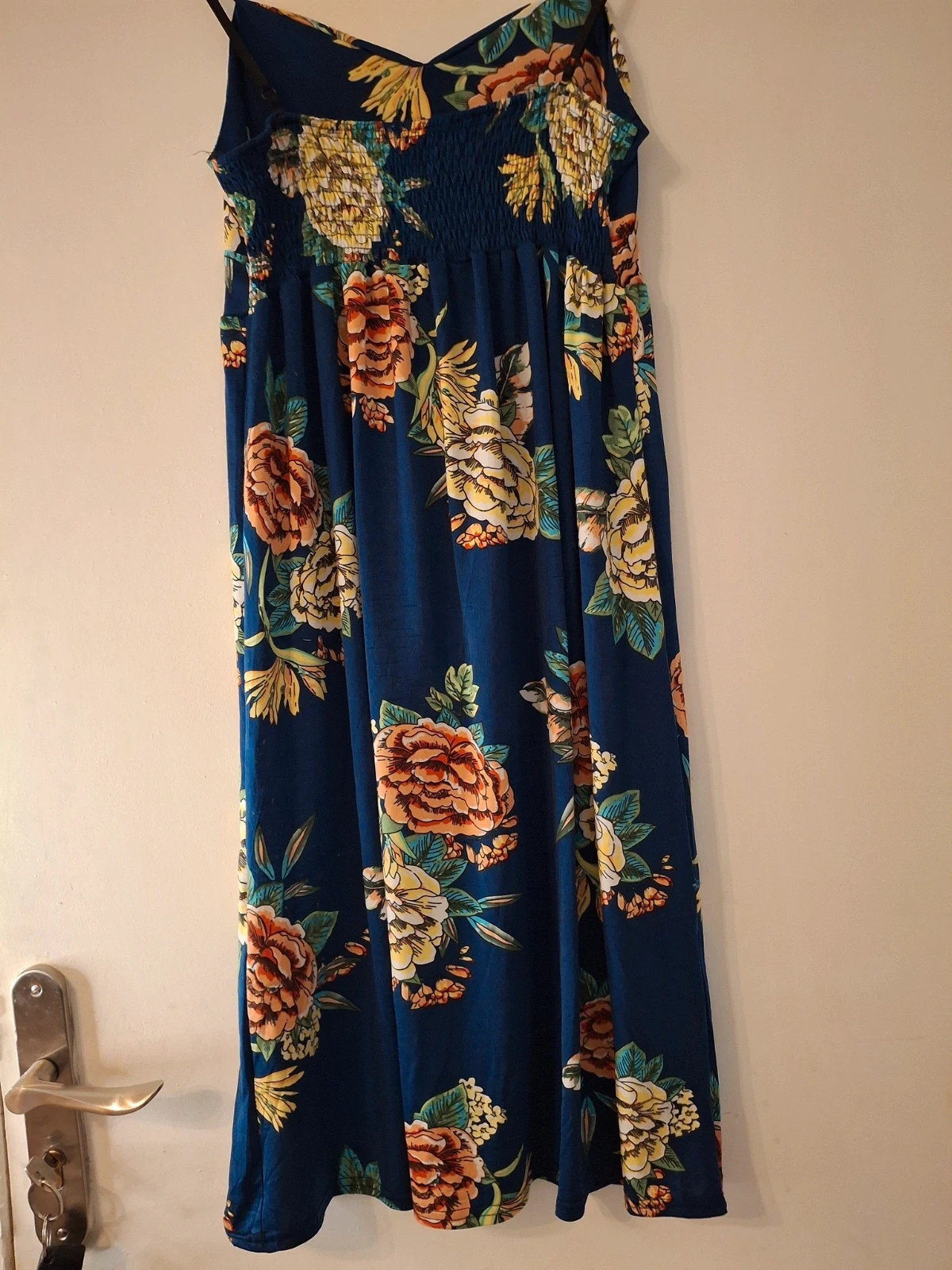 Robe fines bretelles fluide – Marche – taille Taille unique 4