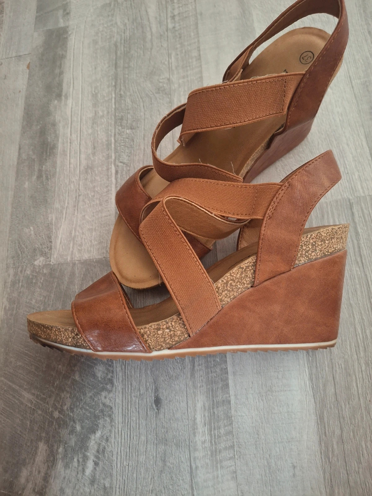 Sandales a talon compensé Camel – Chaussea – taille 37 3