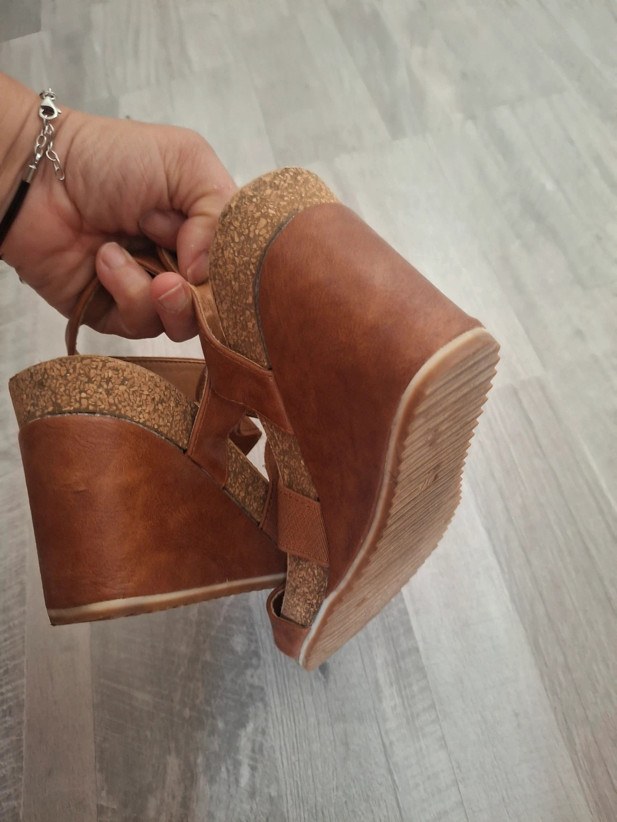 Sandales a talon compensé Camel – Chaussea – taille 37 4