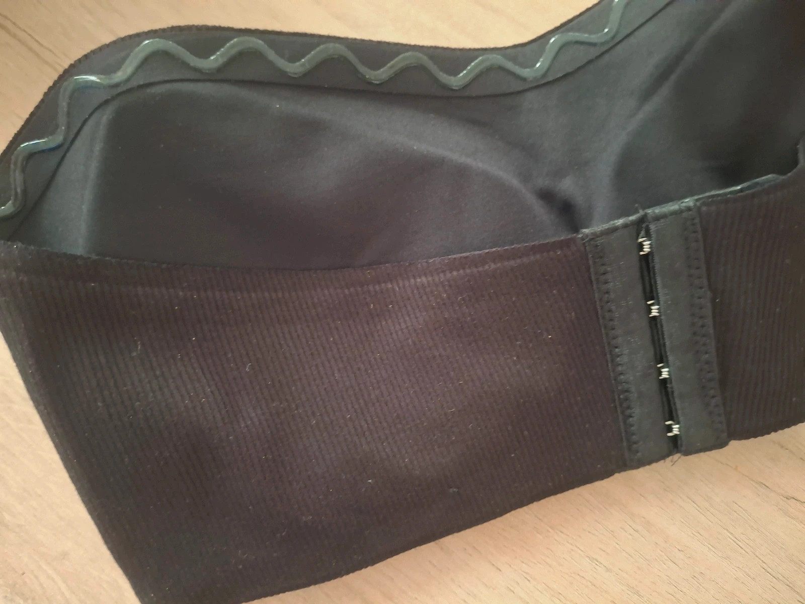 Brassière bandeau noir sans couture sans bretelles – Ouno – taille XL 4