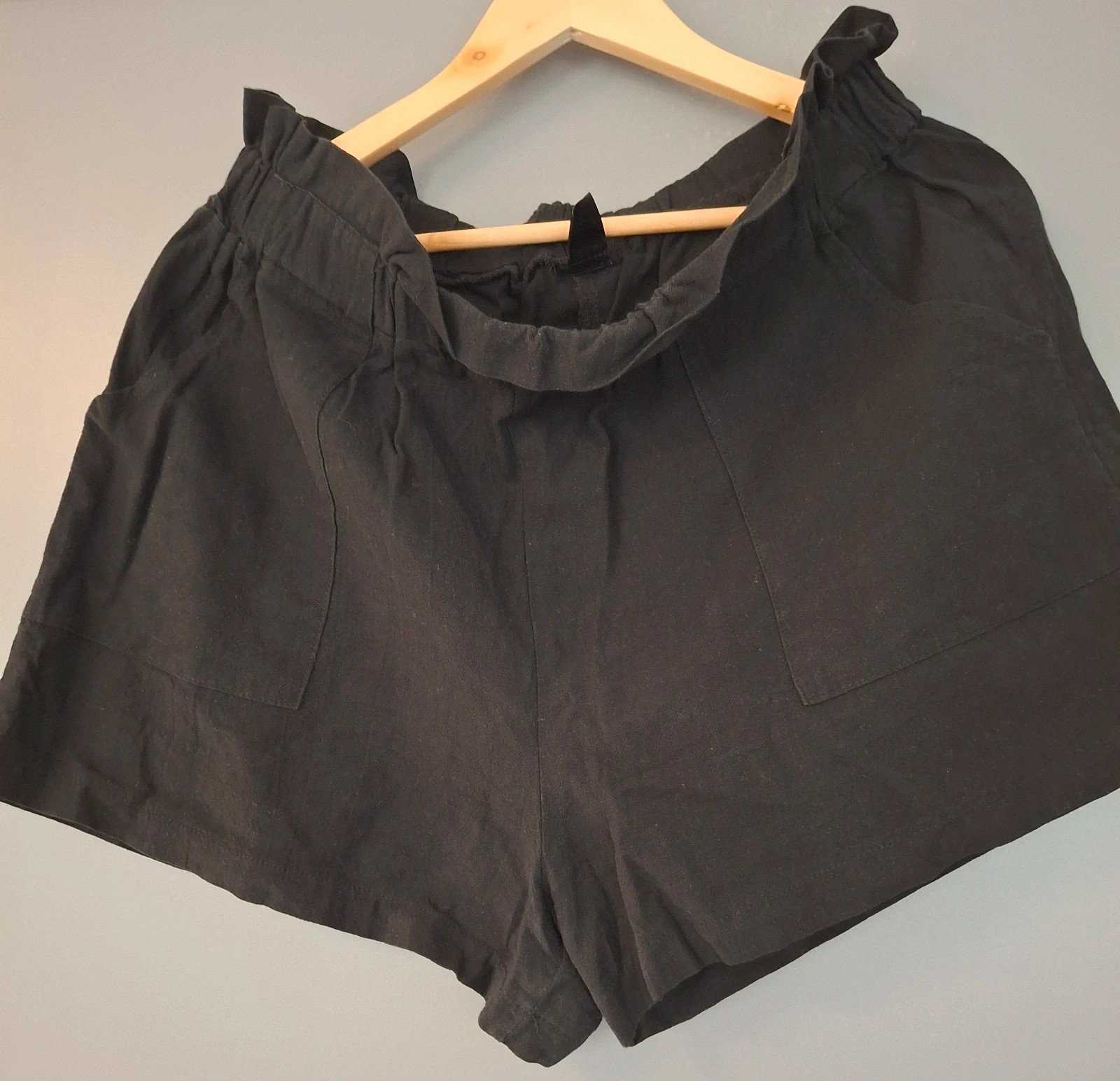 Short noir avec poches oversize – Shein – taille XL / 42 / 14