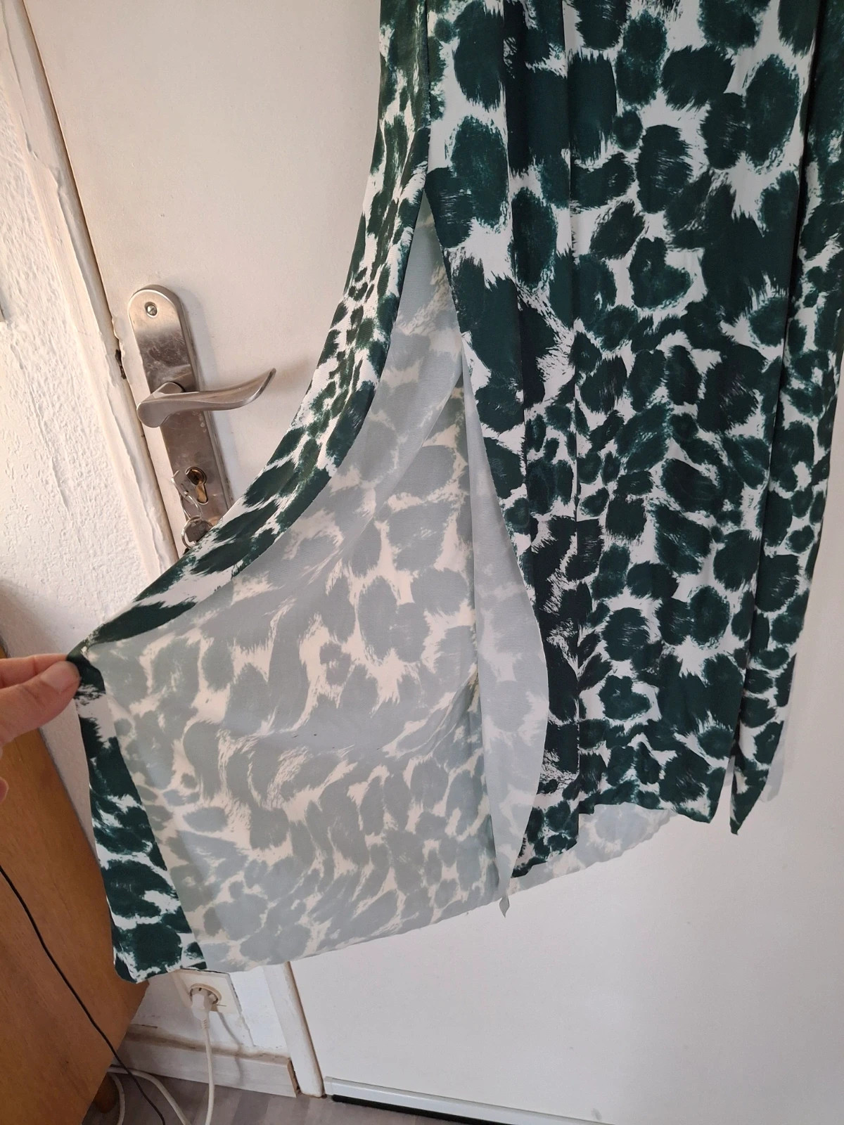 Robe longue fendu avec bretelles – Animal – taille Taille unique 3
