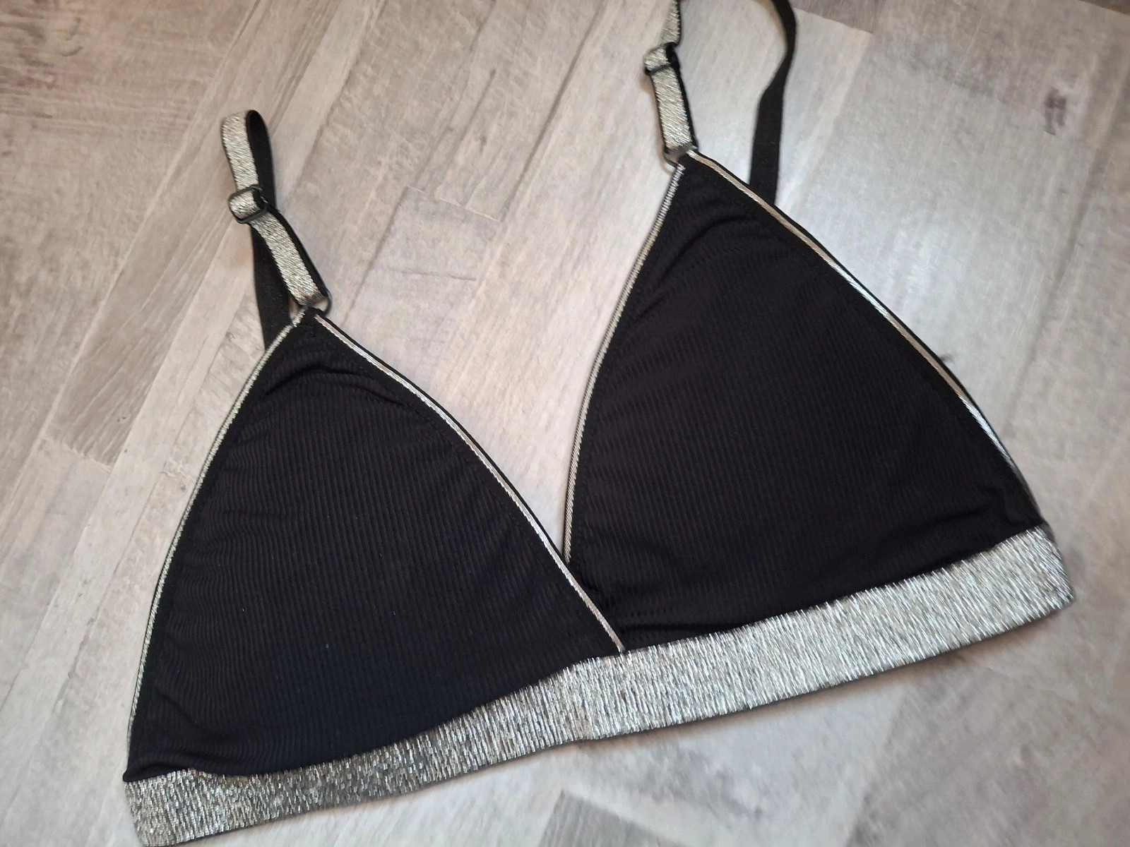 Ensemble lingerie 2pces sport – Local – taille M / 38 / 10 4