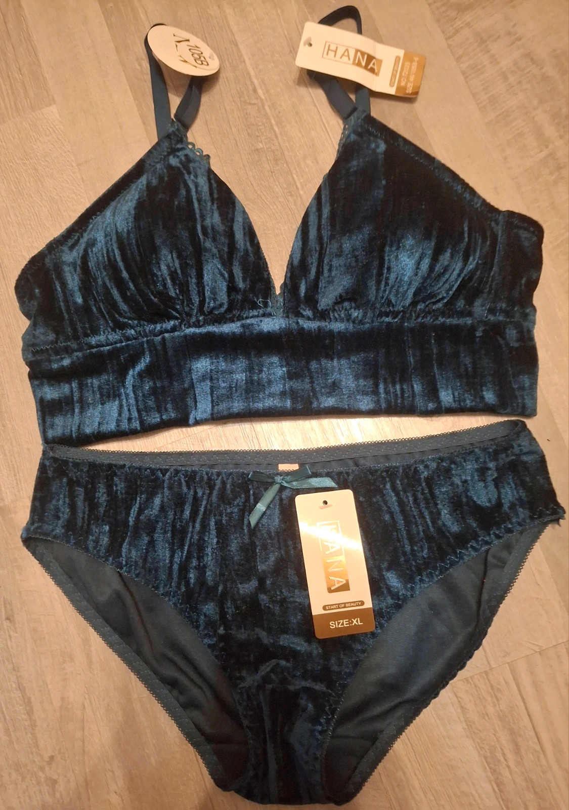 Ensemble lingerie velours