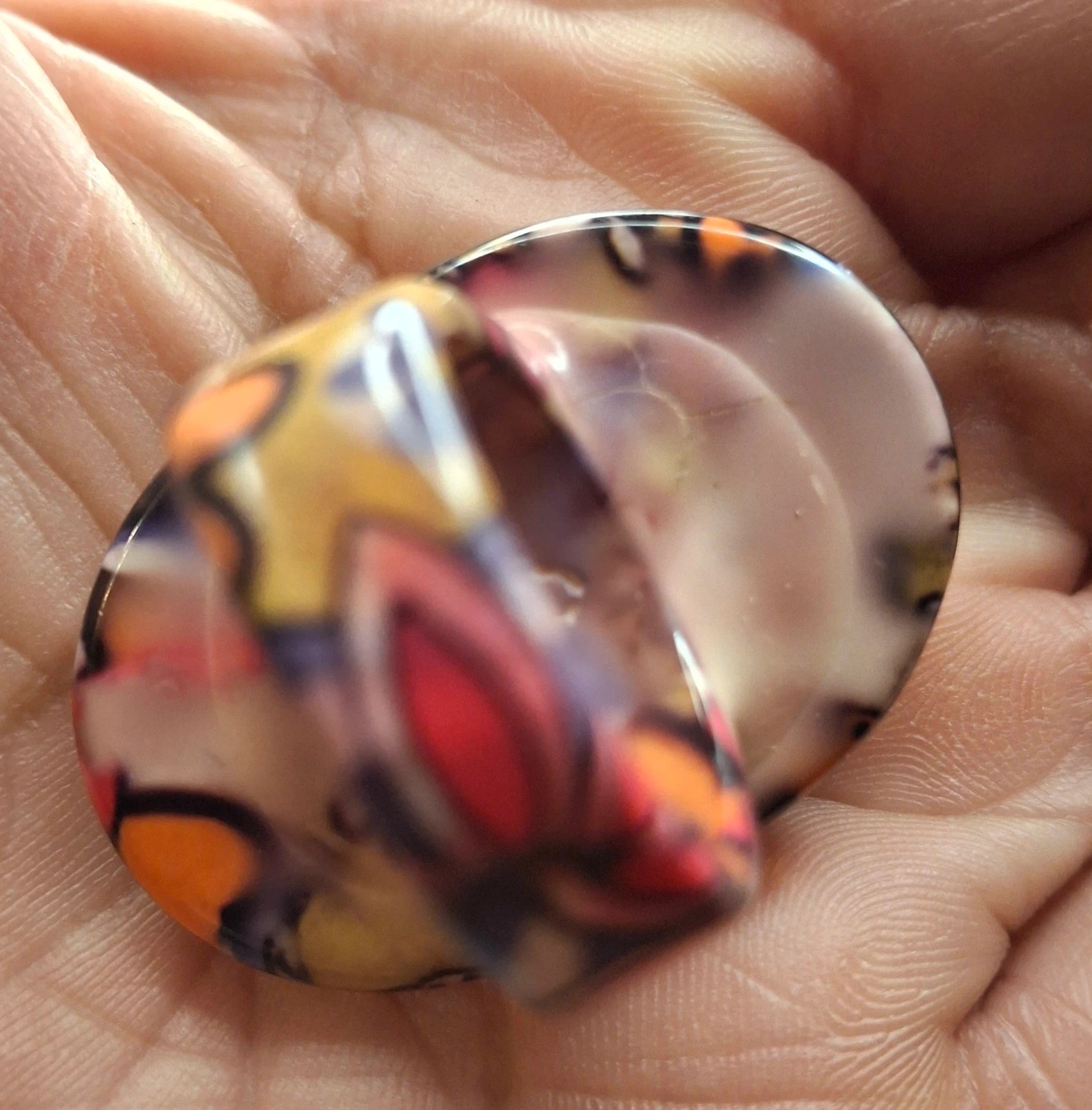 Grosse Bague en resine – Magnifique – taille 15,7 mm 3