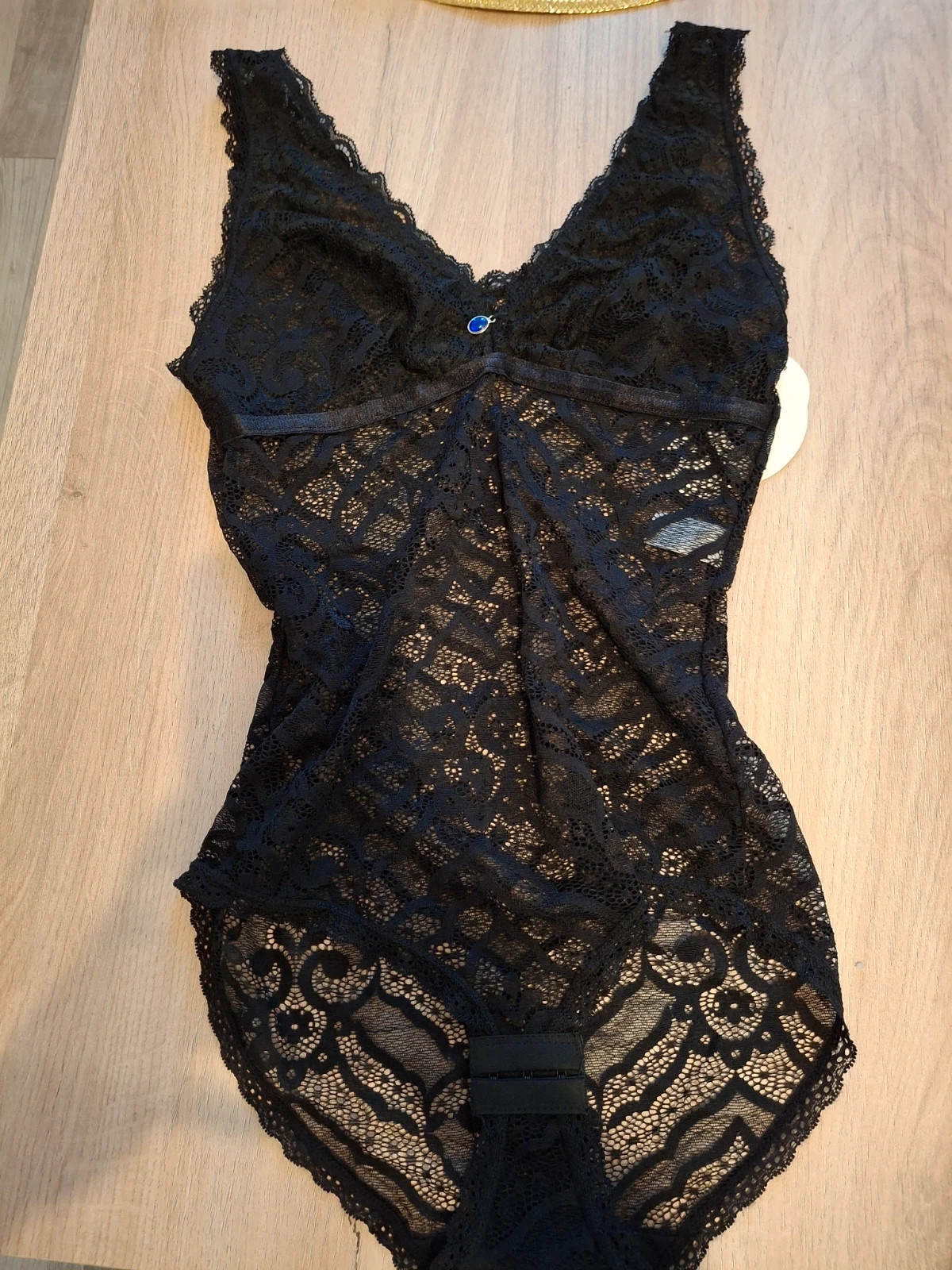 Body noire dentelle bretelles large