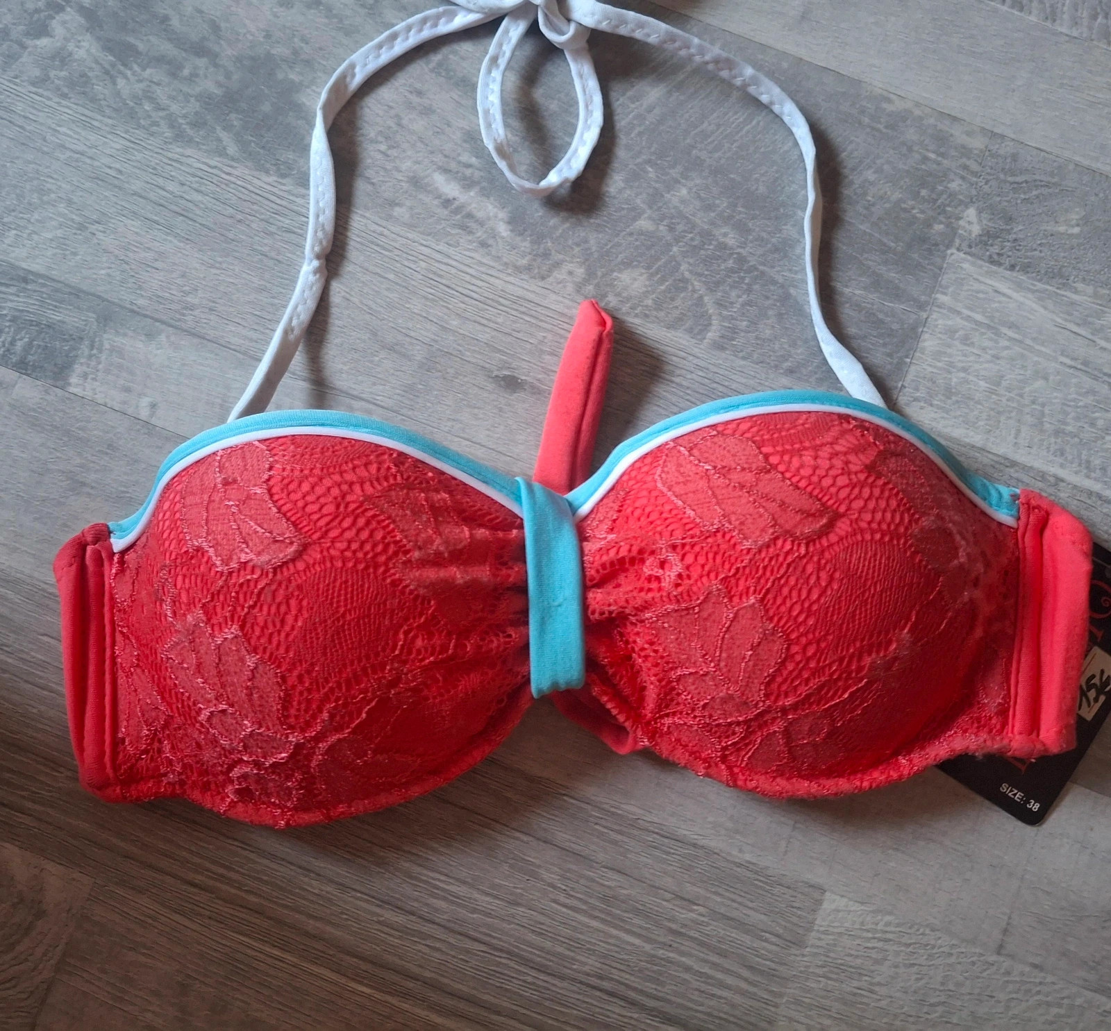 Maillot 2pces en dentelle style bandeau – Fantaisie – taille M / 38 / 10 4