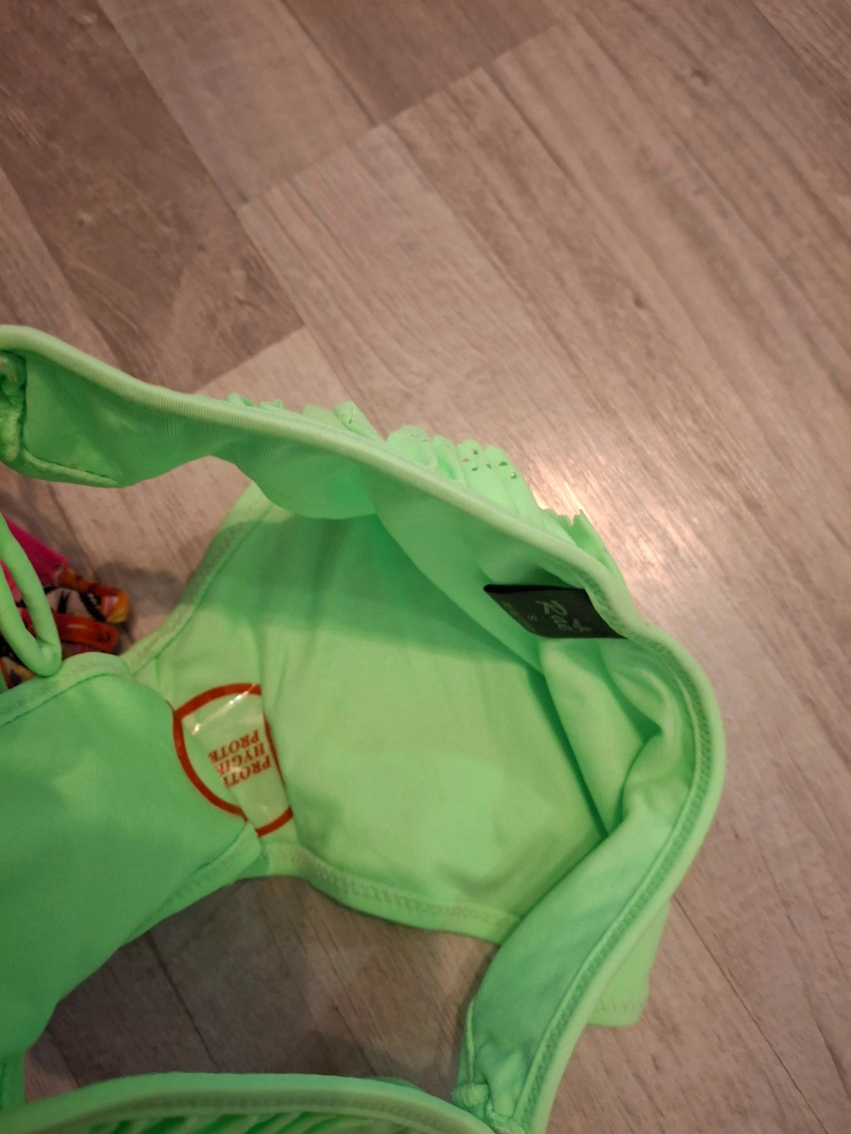 Maillot de bain 2pces vert fluo – Rae – taille M / 38 / 10 4