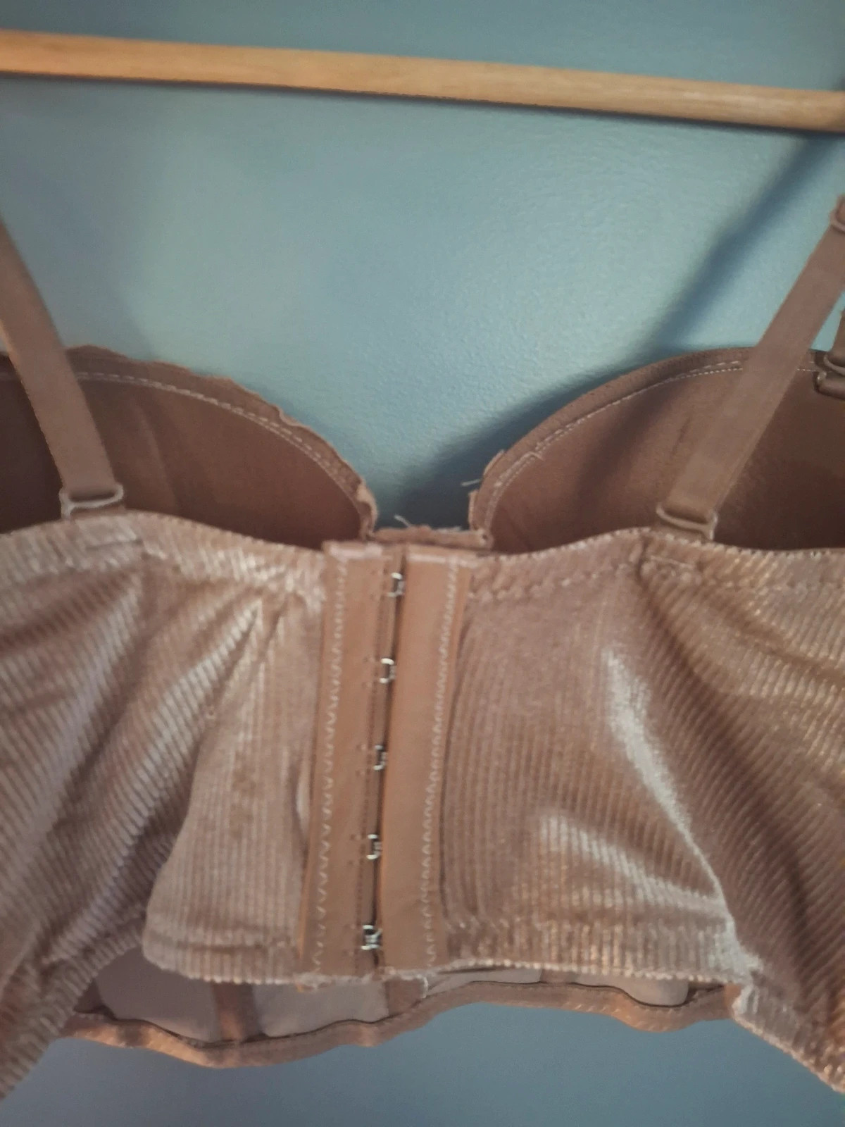 Bustier dentelle et velours couleur taupe – Hana – taille L / 40 / 12 4