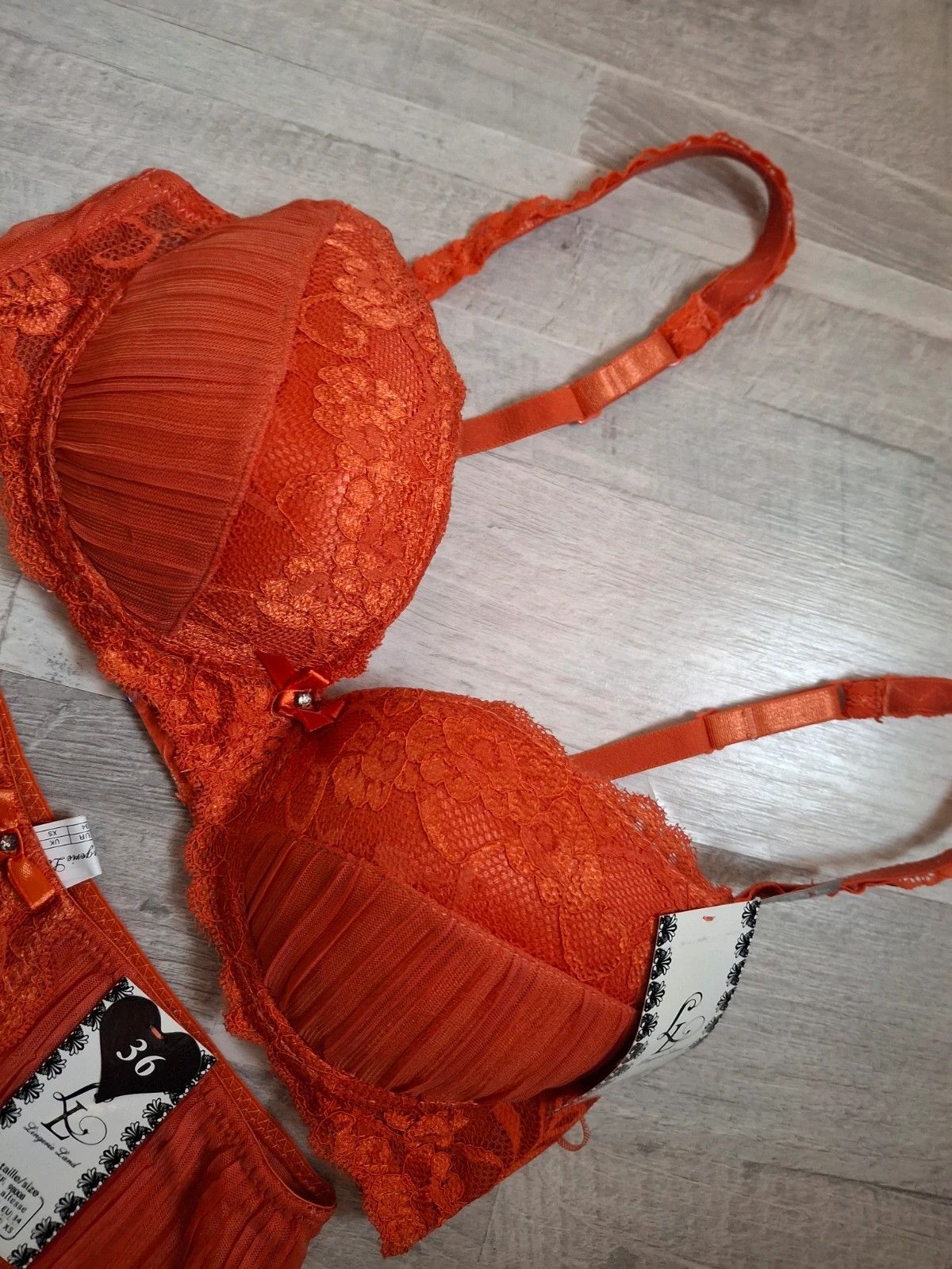 Ensemble lingerie 2pces Orange – Lingerie Land – taille S / 36 / 8 3