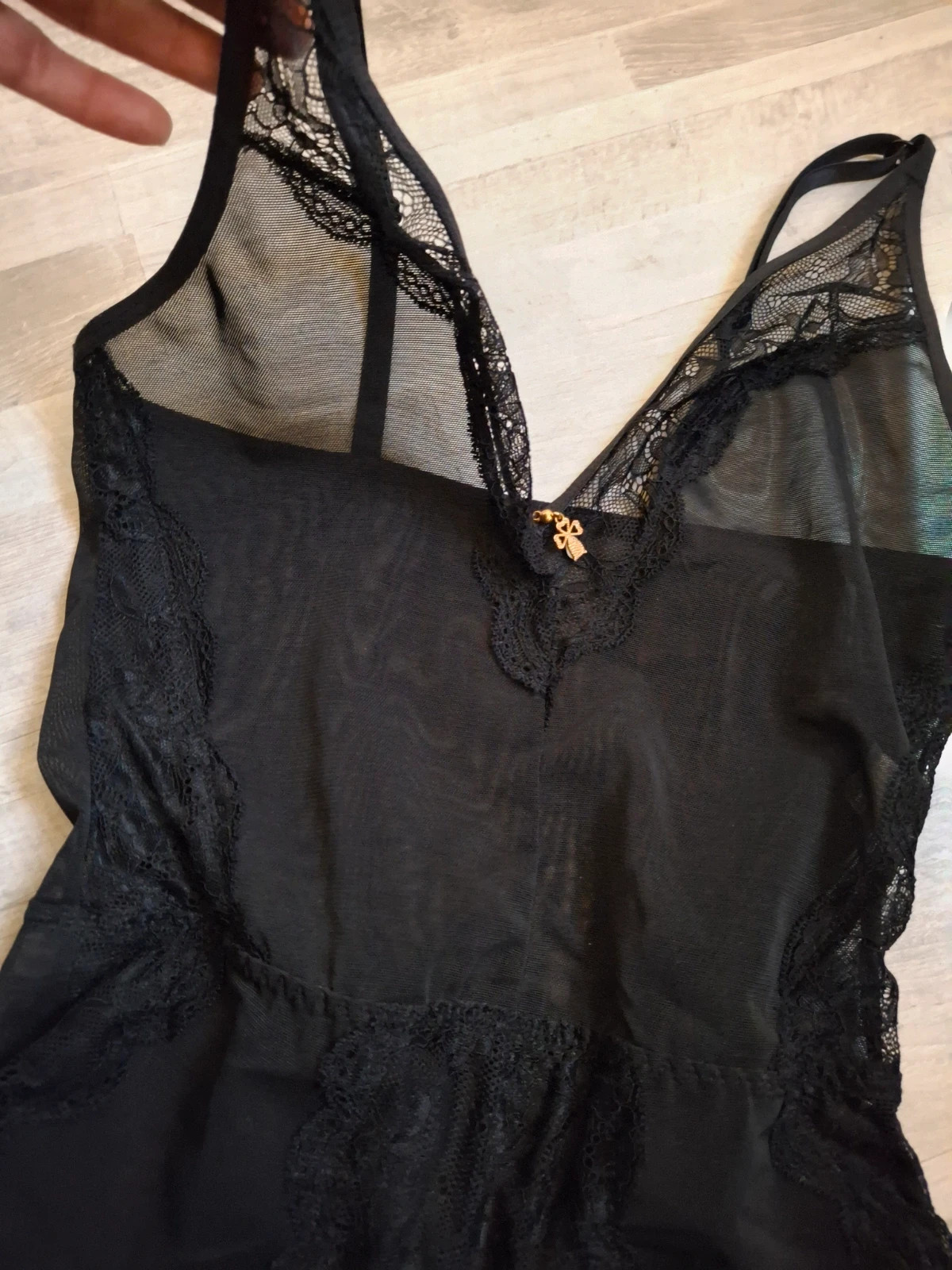Body noir en dentelle – Noir – taille M / 38 / 10 4
