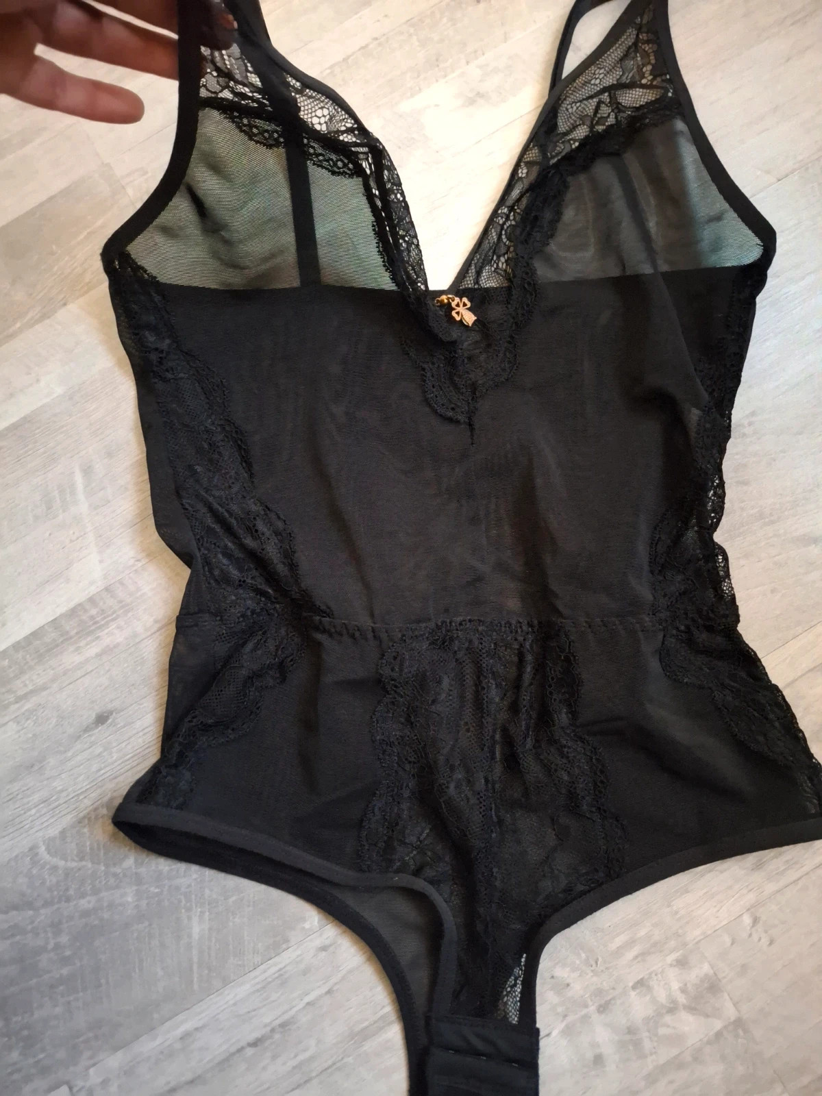 Body noir en dentelle – Noir – taille M / 38 / 10 3