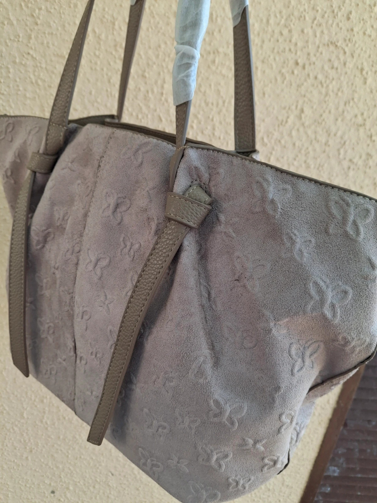 Grand sac style suédine gris clair inspi tendance – boutique indépendante 3