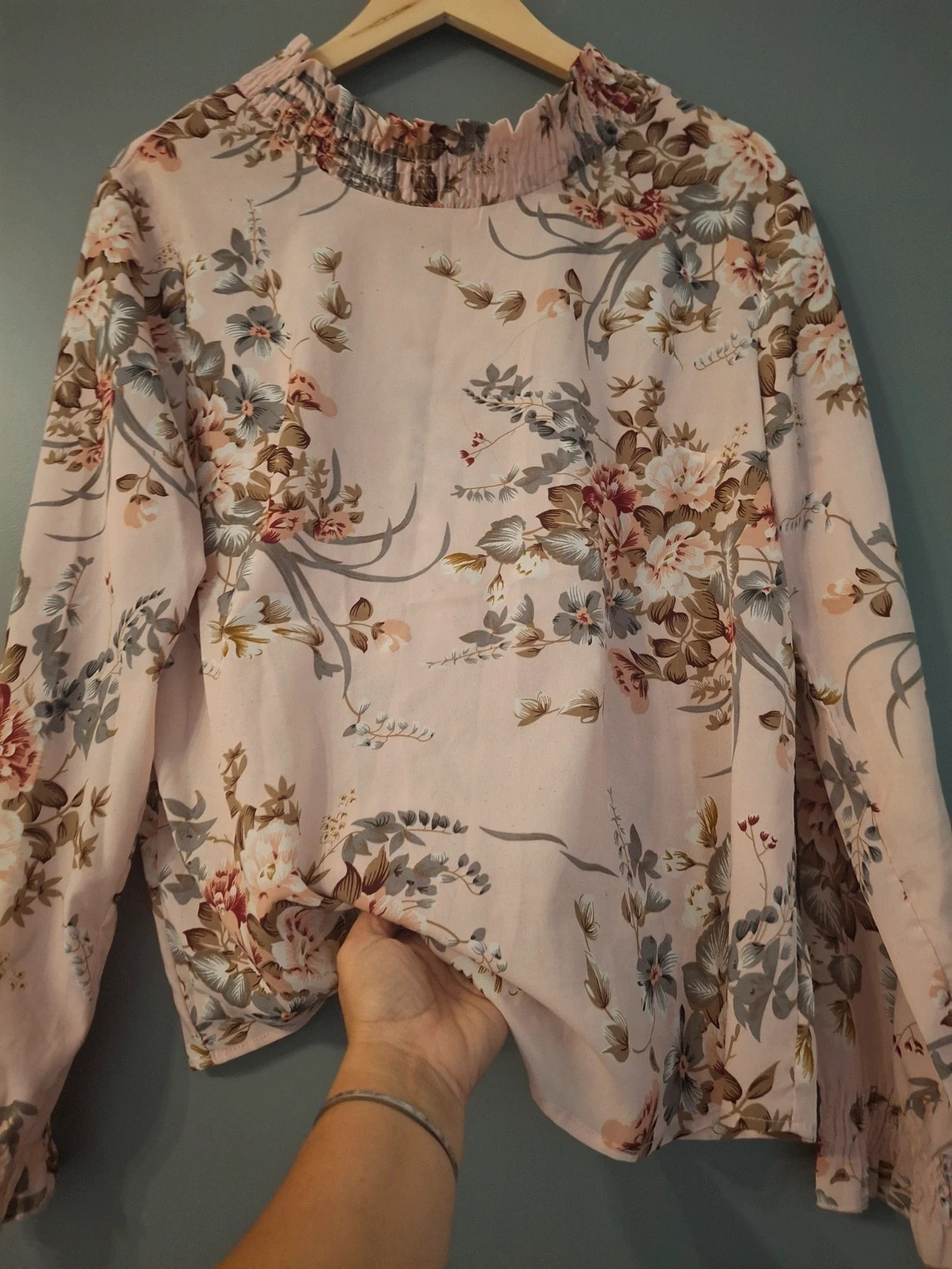 Blouse fleurie fluide col Montant Shein