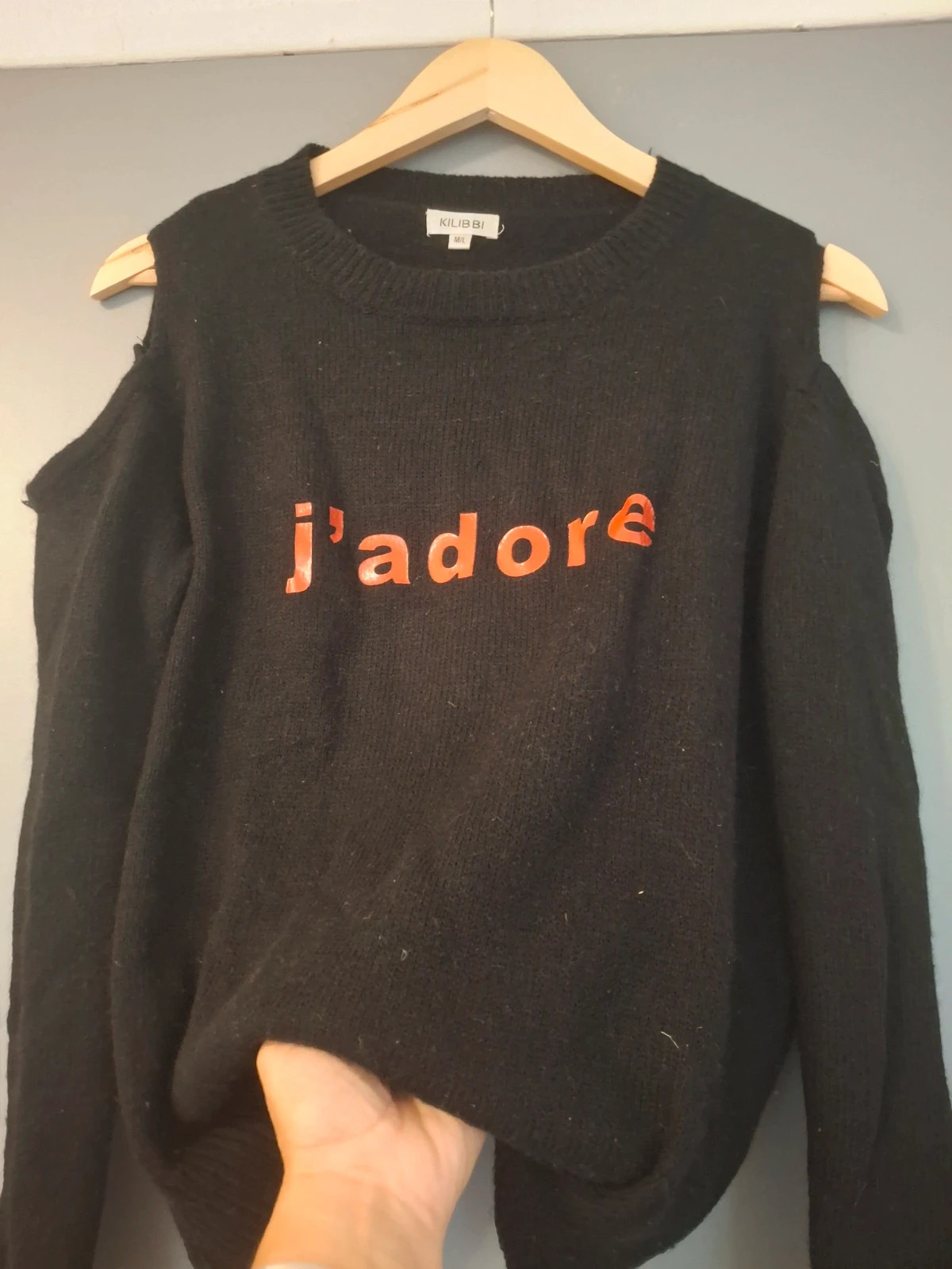 Pull leger en maille Amour avec épaules dénudées