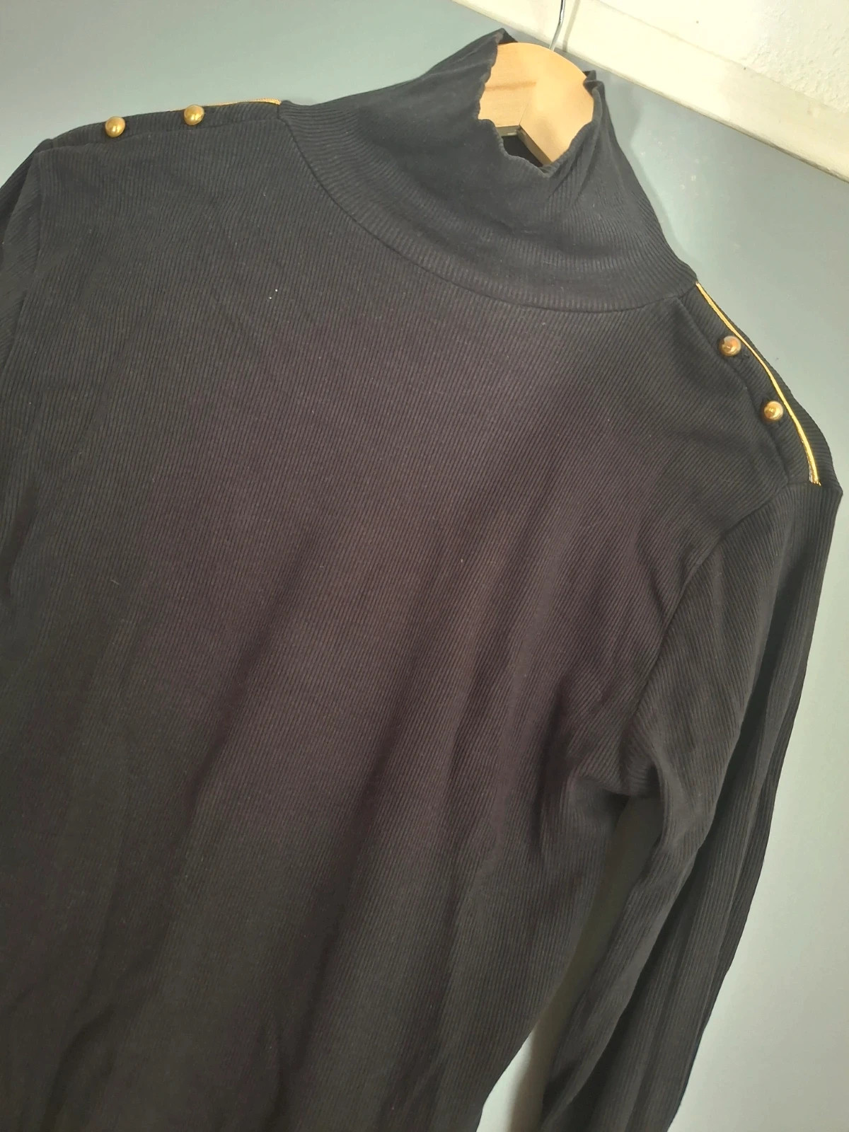 Pull col montant Noir effet côtelé CL Essential – CL Essentials – taille L / 40 / 12 3