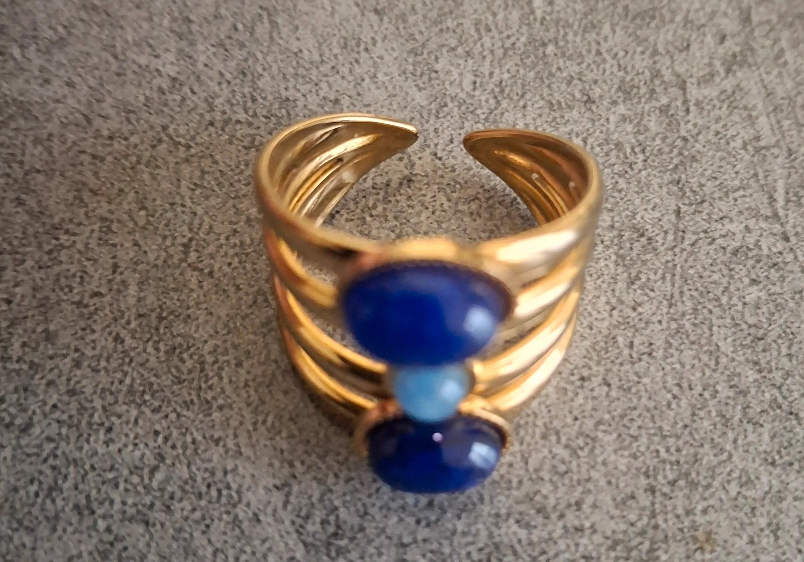 Bague doré acier inoxydable ajustable – boutique indépendante – taille Ajustable 2