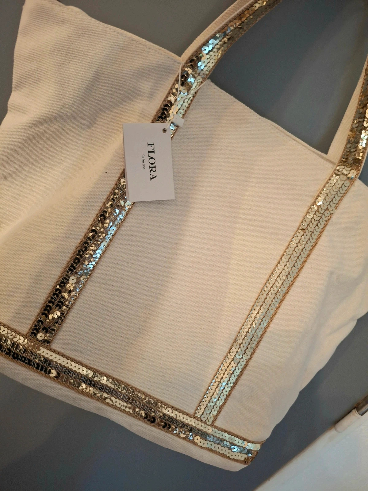 Grand sac cabas fourre tout toile et sequins Doré – Flora & Co 2