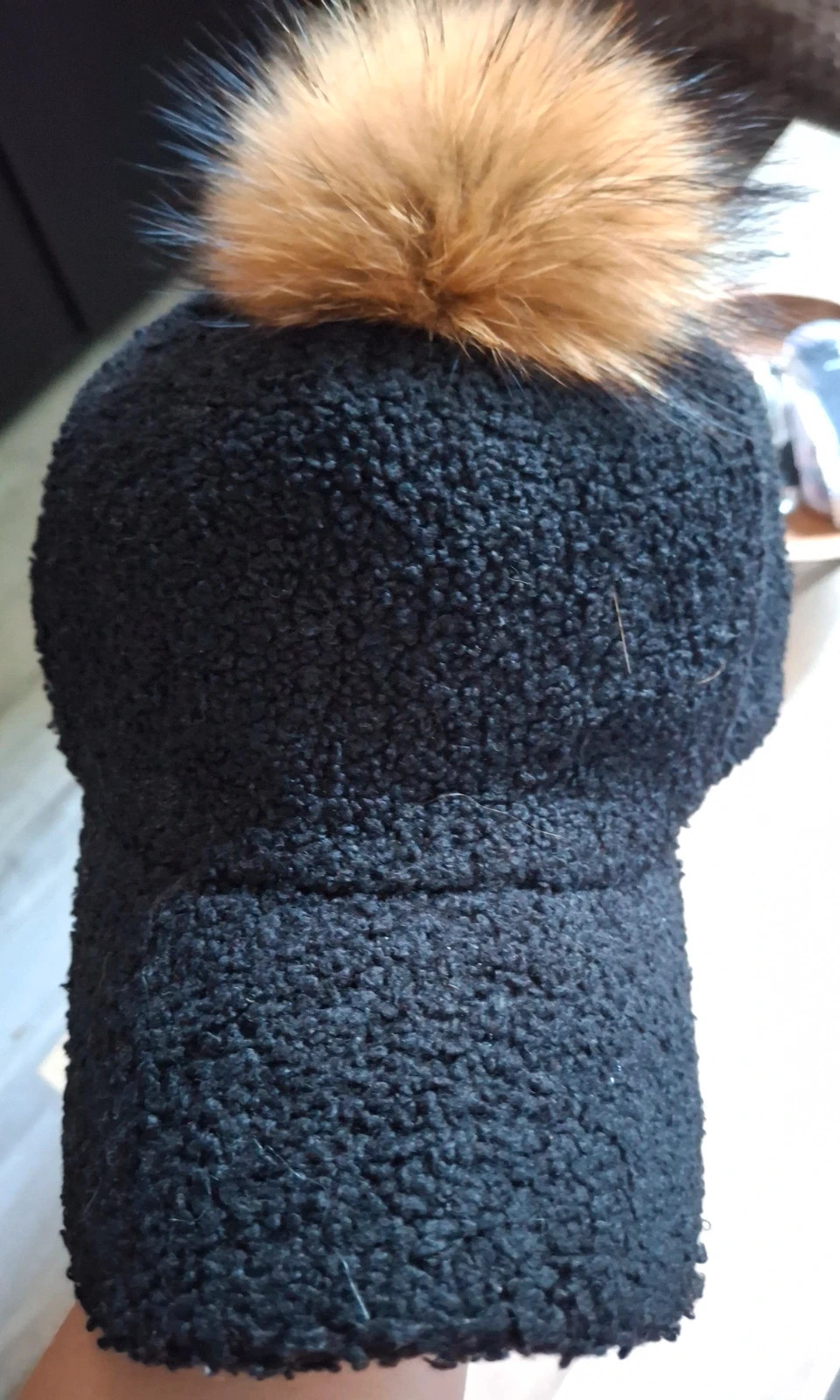 Casquette tendance avec pompon marrons – boutique indépendante – taille Taille unique 2