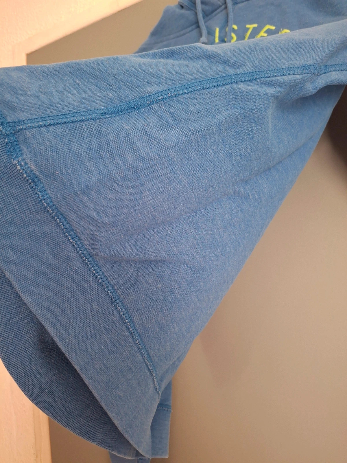 Sweat à capuche Hollister mi saison – Hollister – taille M / 38 / 10 4