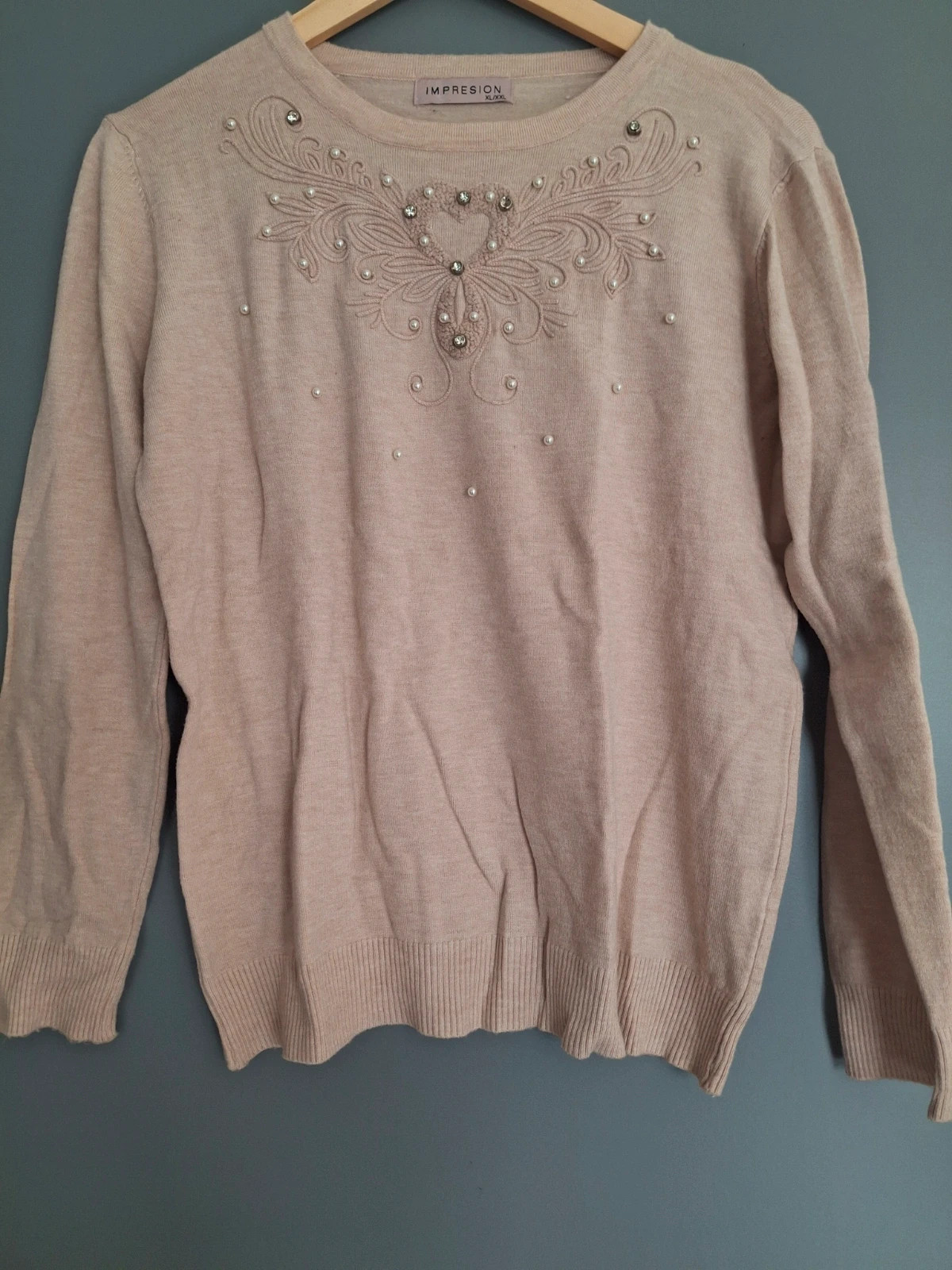 Petit pull mi saison Ecru avec perles et strass – Impression – taille XXL / 44 / 16 4