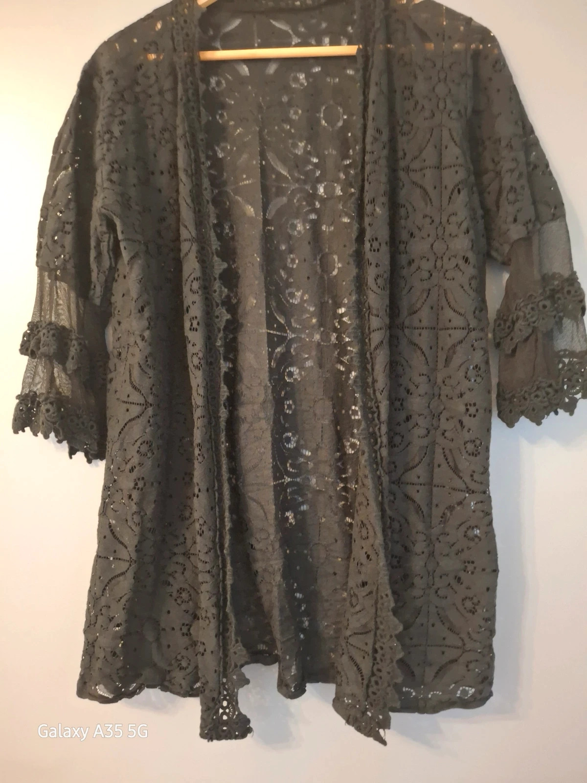 Cardigan manches 3/4 en dentelle noire Tendance intemporel – Accessoires – taille Taille unique 2