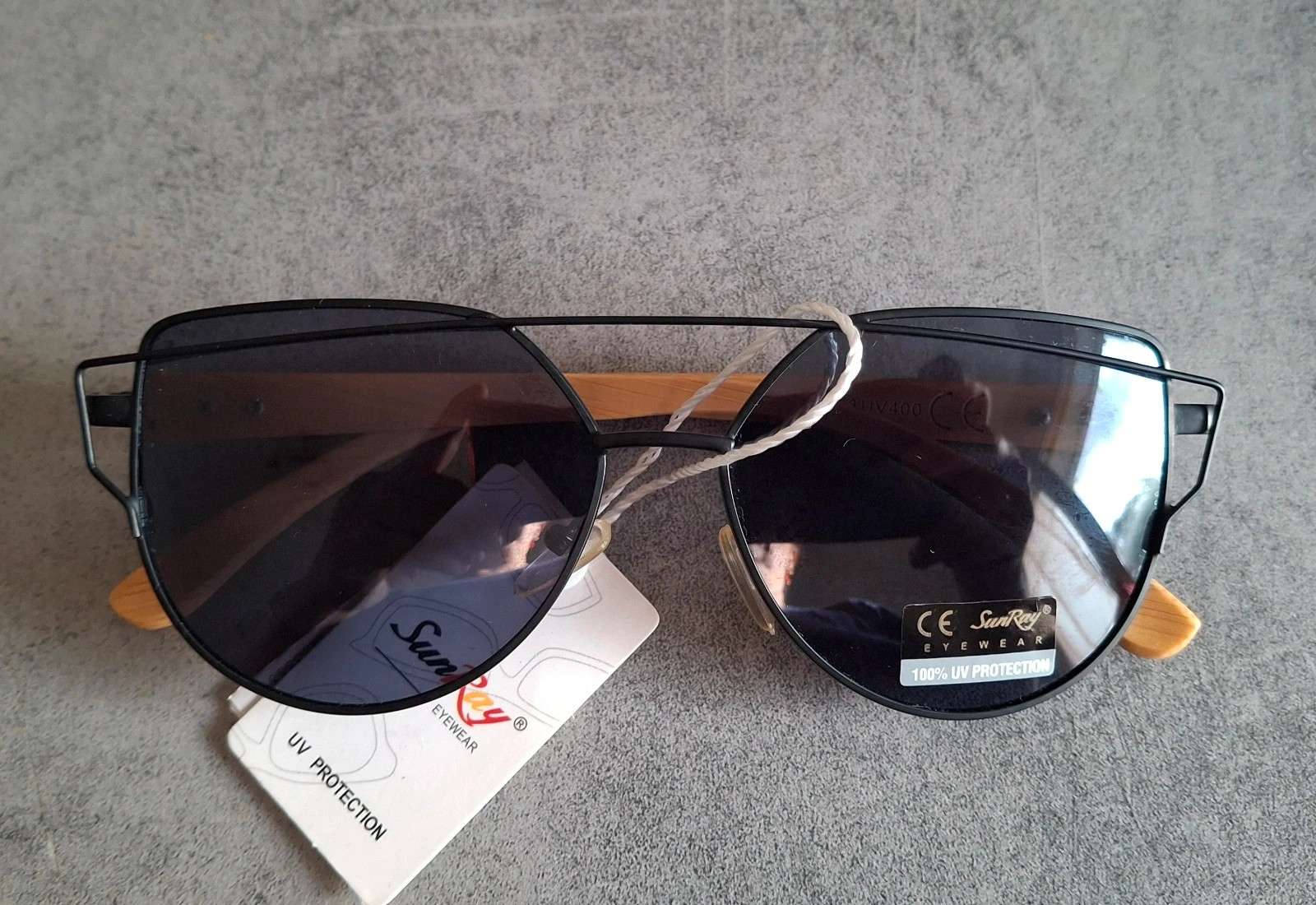 Lunettes de soleil tendance intemporel avec Bois