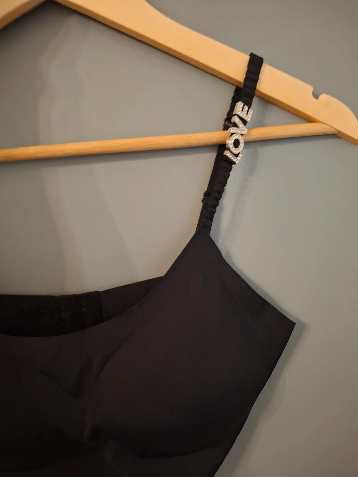Set lingerie invisible sans couture fantaisie bretelles strass – Ancona – taille 95C 2