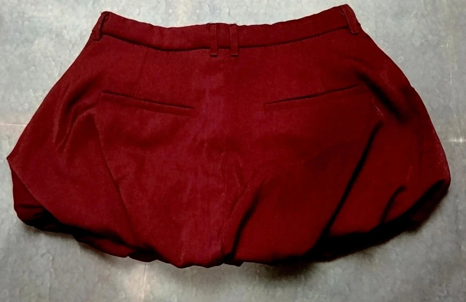 Burgundy Puff Mini Skirt / Falda Burdeos Abullonada – Vintage Dressing – taille S / 36 / 8 4