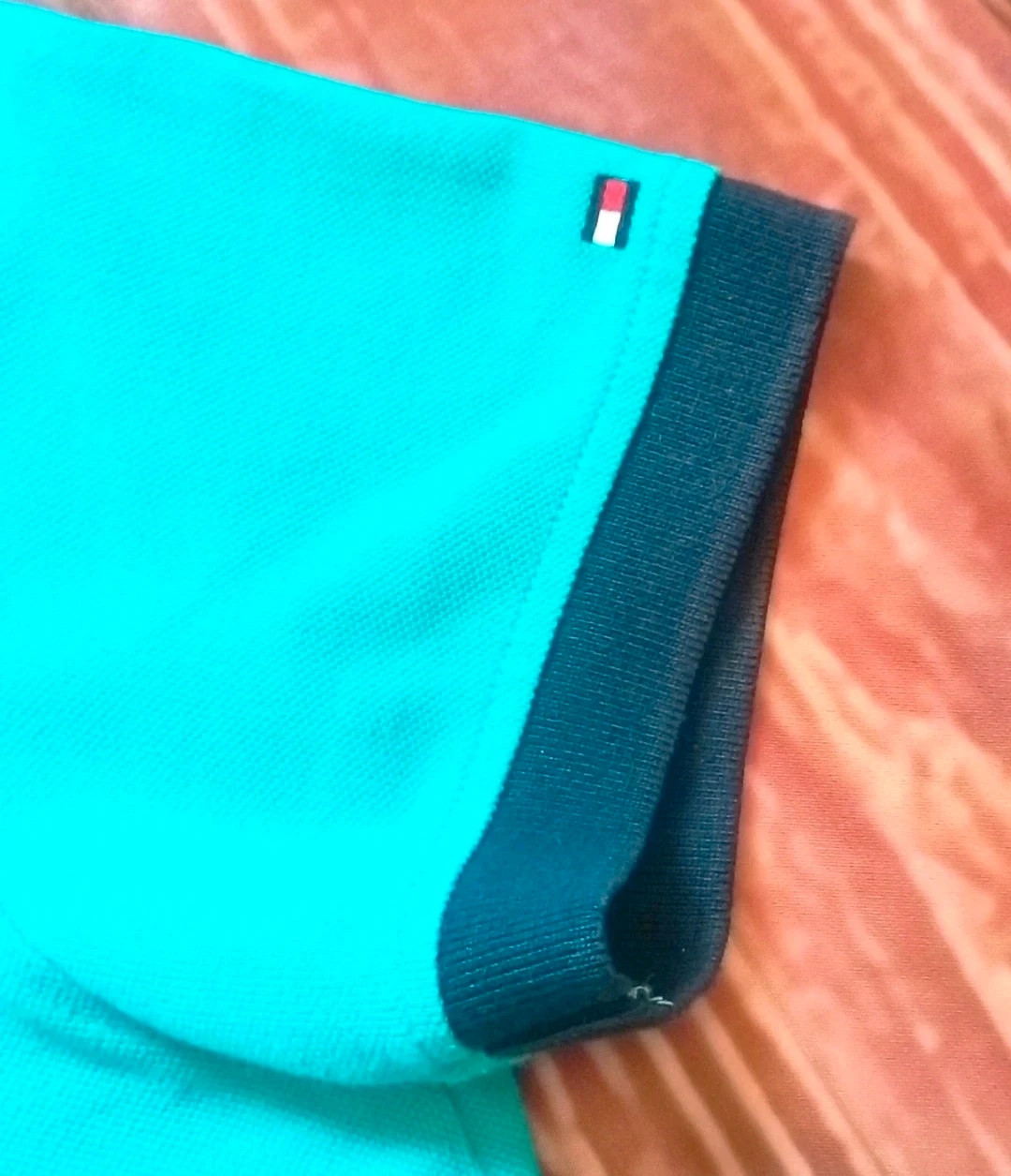 Tommy Polo Preppy Shirt California green S vintage – Vintage Dressing – taille S 4