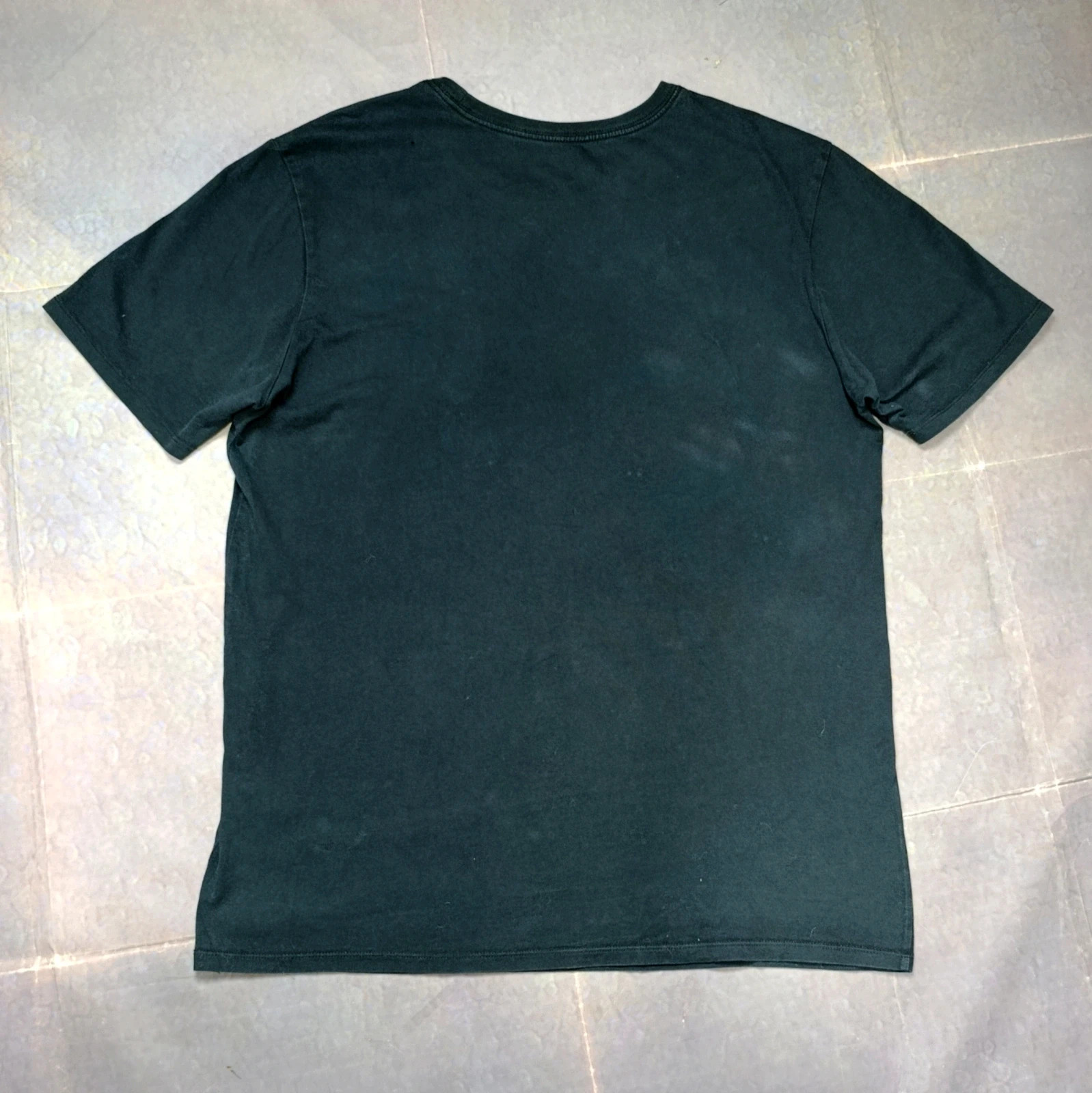 Nike Air Graphic T-Shirt Size L - Black Graphic Tee – Nike – taille L 4