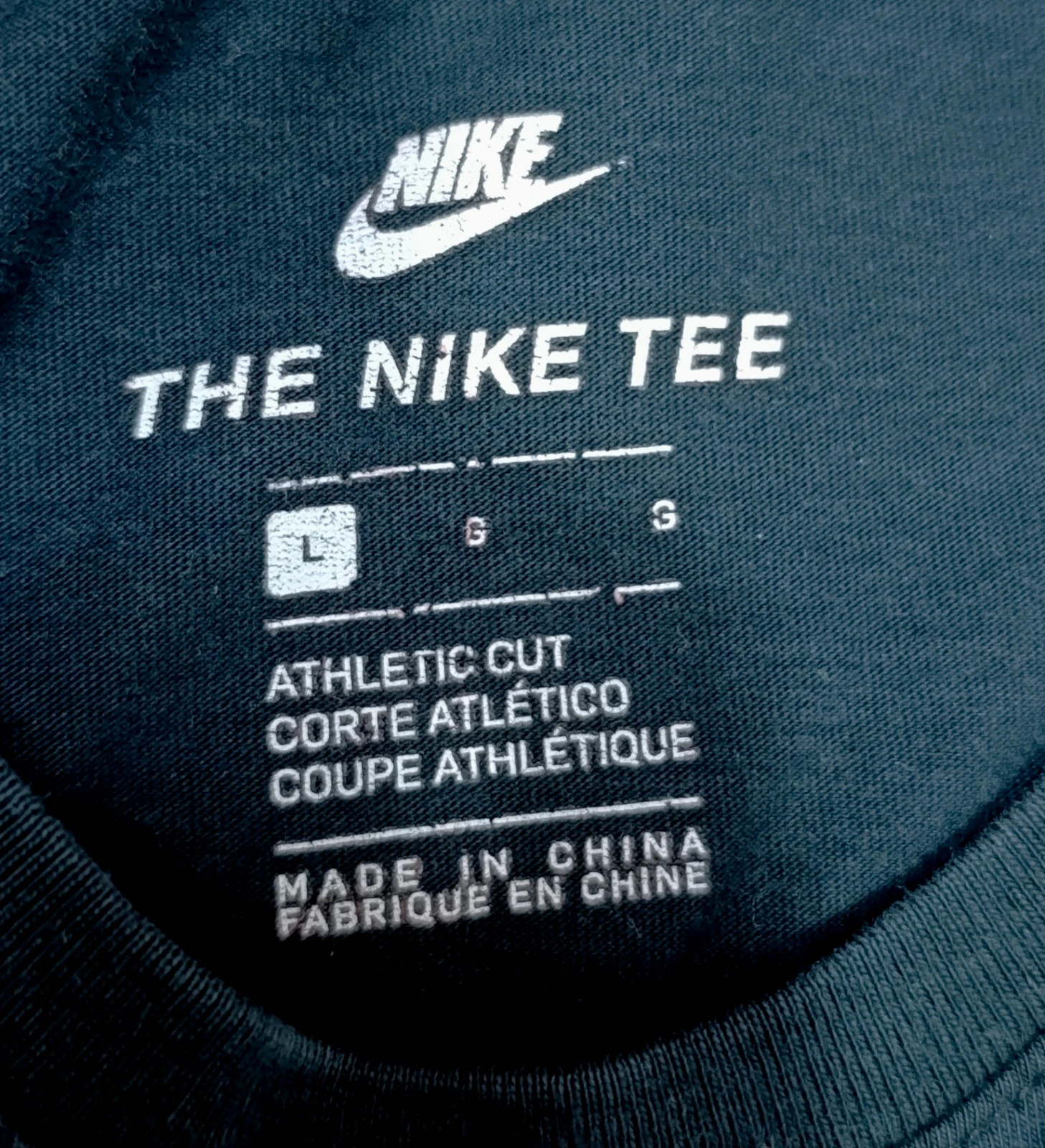 Nike Air Graphic T-Shirt Size L - Black Graphic Tee – Nike – taille L 3