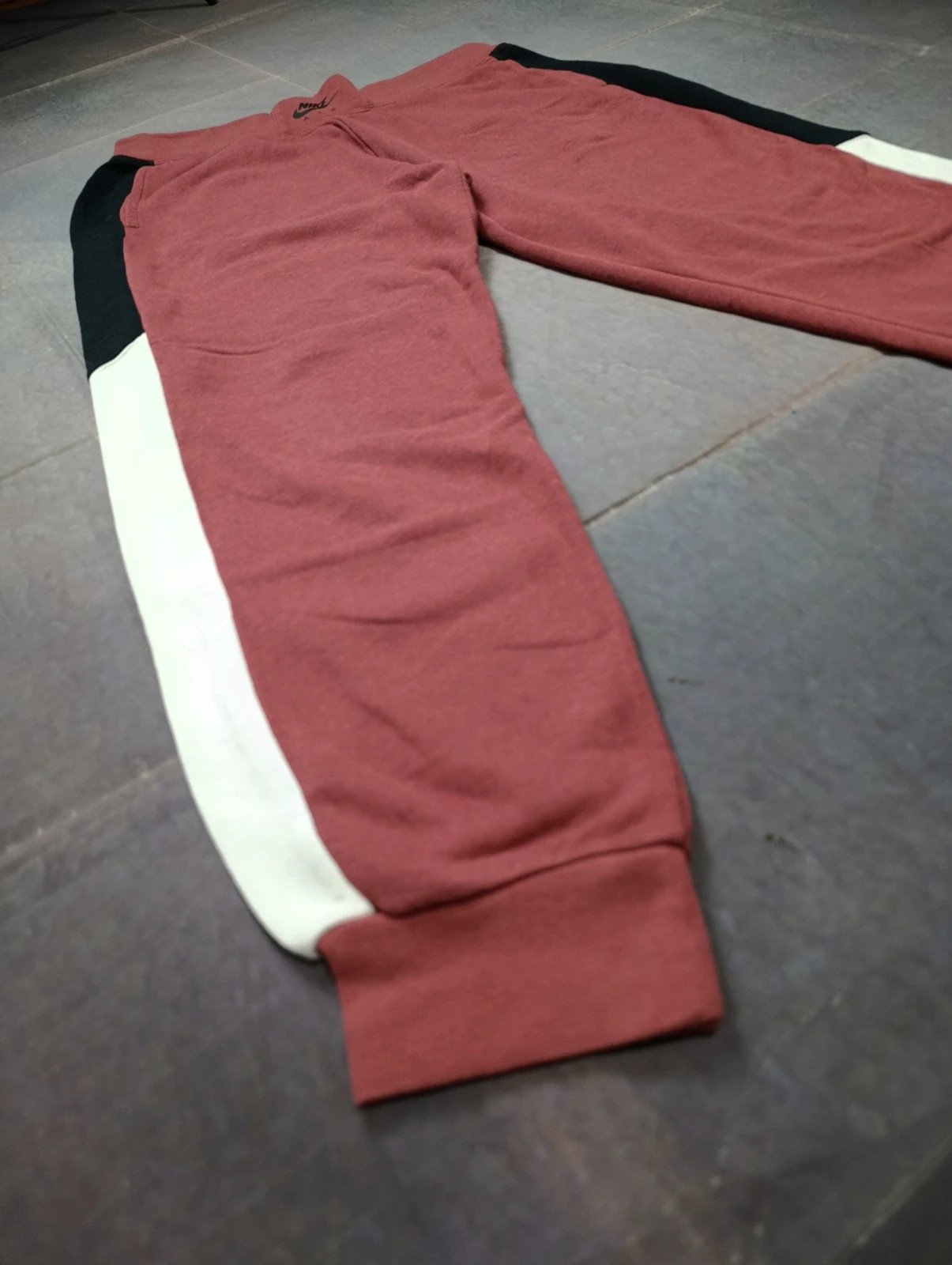 Nike Air burdeos tracksuits pants talla M sportwear – Nike – taille M / 38 / 10 5