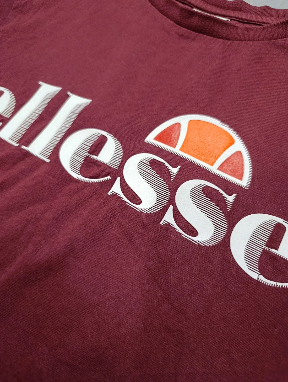 Ellesse Burgundy Graphic Logo T-Shirt - Size S – Ellesse – taille S 4