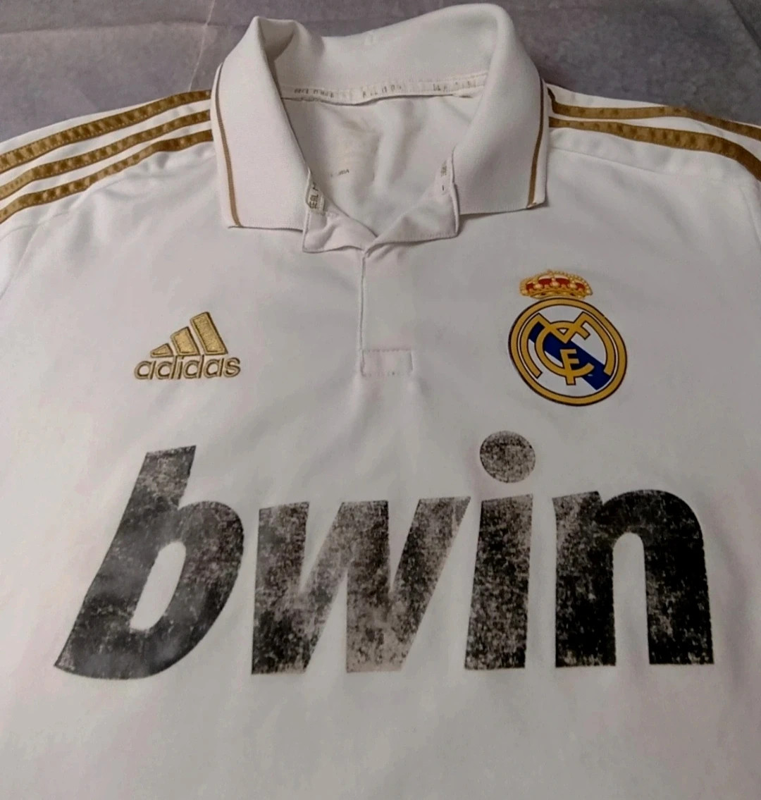 Real Madrid Adidas 2011/2012 Home Shirt - LFP Patch - Size M – adidas – taille M 2
