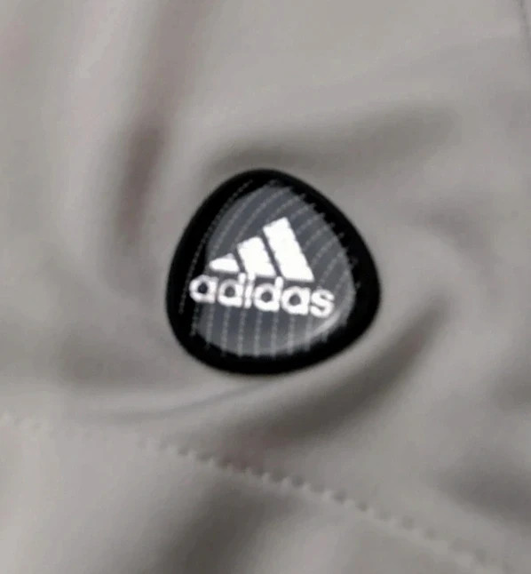 Real Madrid Adidas 2011/2012 Home Shirt - LFP Patch - Size M – adidas – taille M 5
