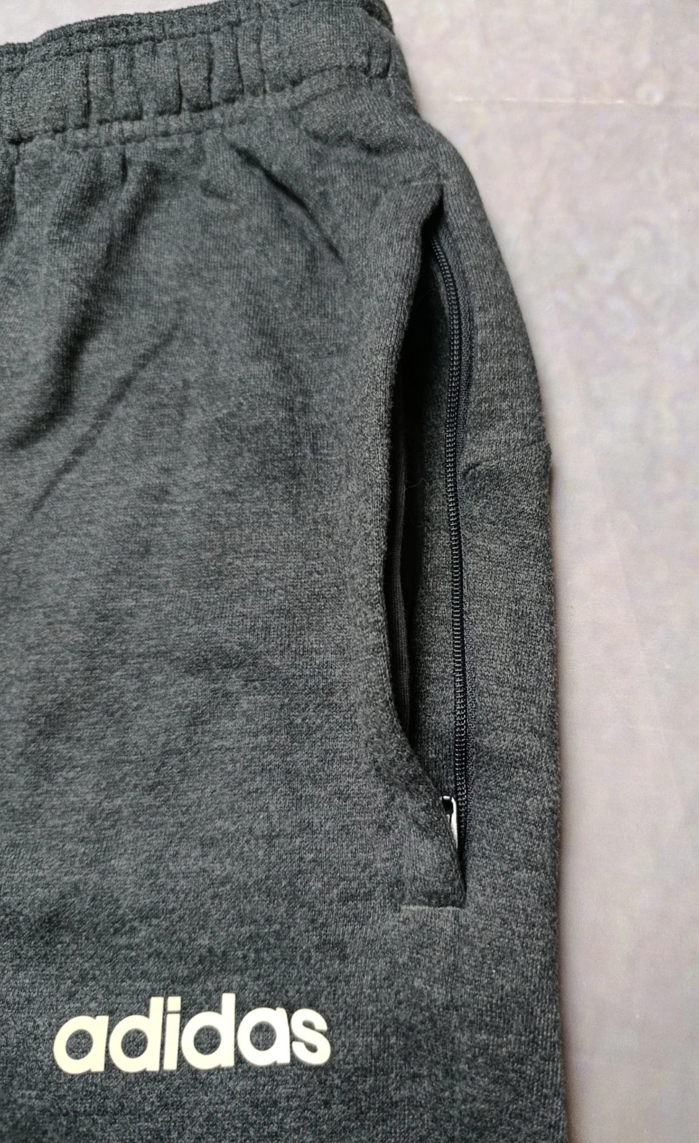 adidas Dark Grey Joggers Sweatpants Size L – adidas – taille L 3