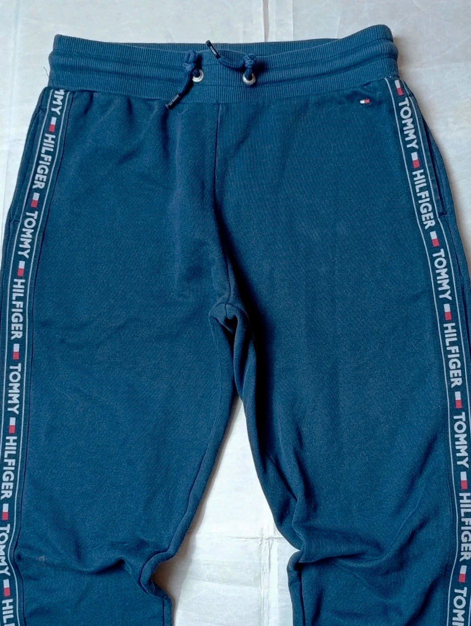 🔥 Tommy Hilfiger Navy Blue Joggers with Spellout Side Tape Y2K Size S🔥 – Tommy Hilfiger – taille S 2
