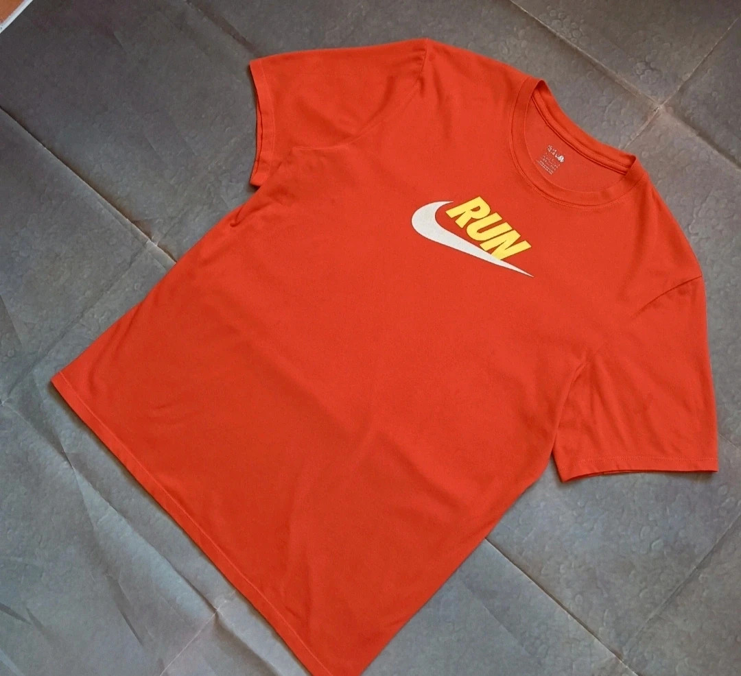 Tshirt Nike Run original, orange, size M, sportwear – Nike – taille M 2