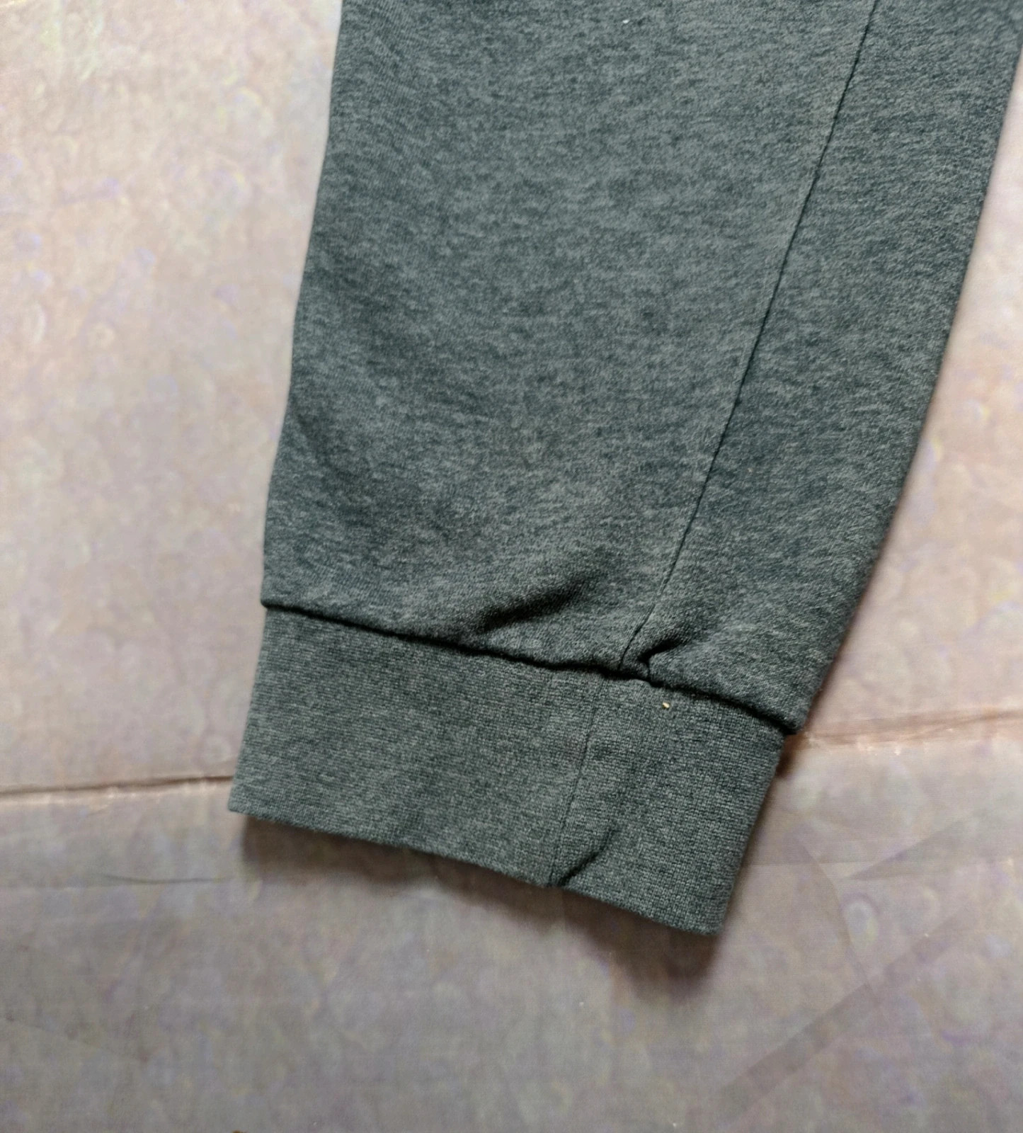 Adidas Grey Fleece Trackpants / Joggers Size M – adidas – taille M 4