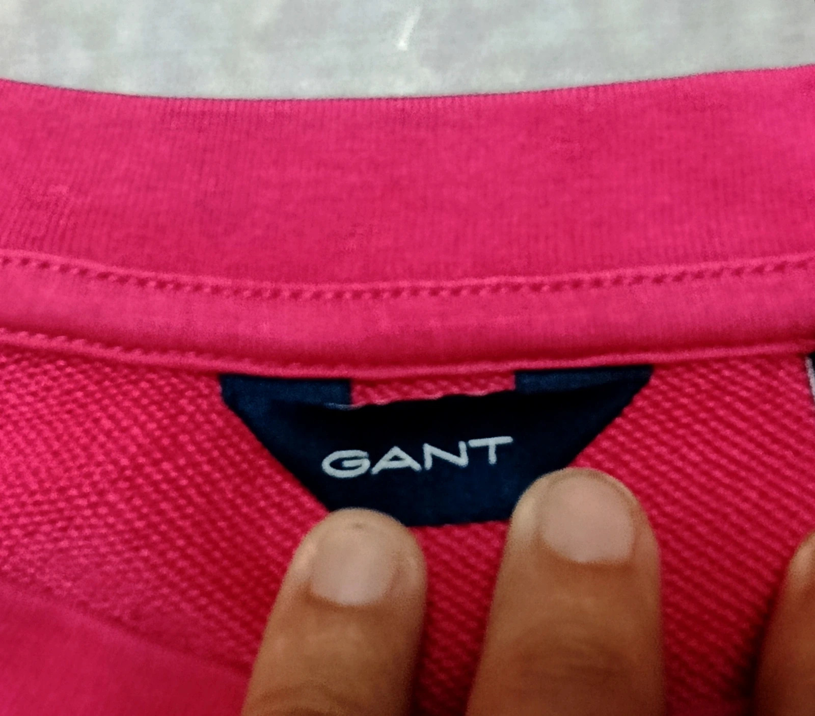 GANT Pink Sweatshirt Size M - Embroidered Multicolor Logo – GANT – taille M / 38 / 10 5