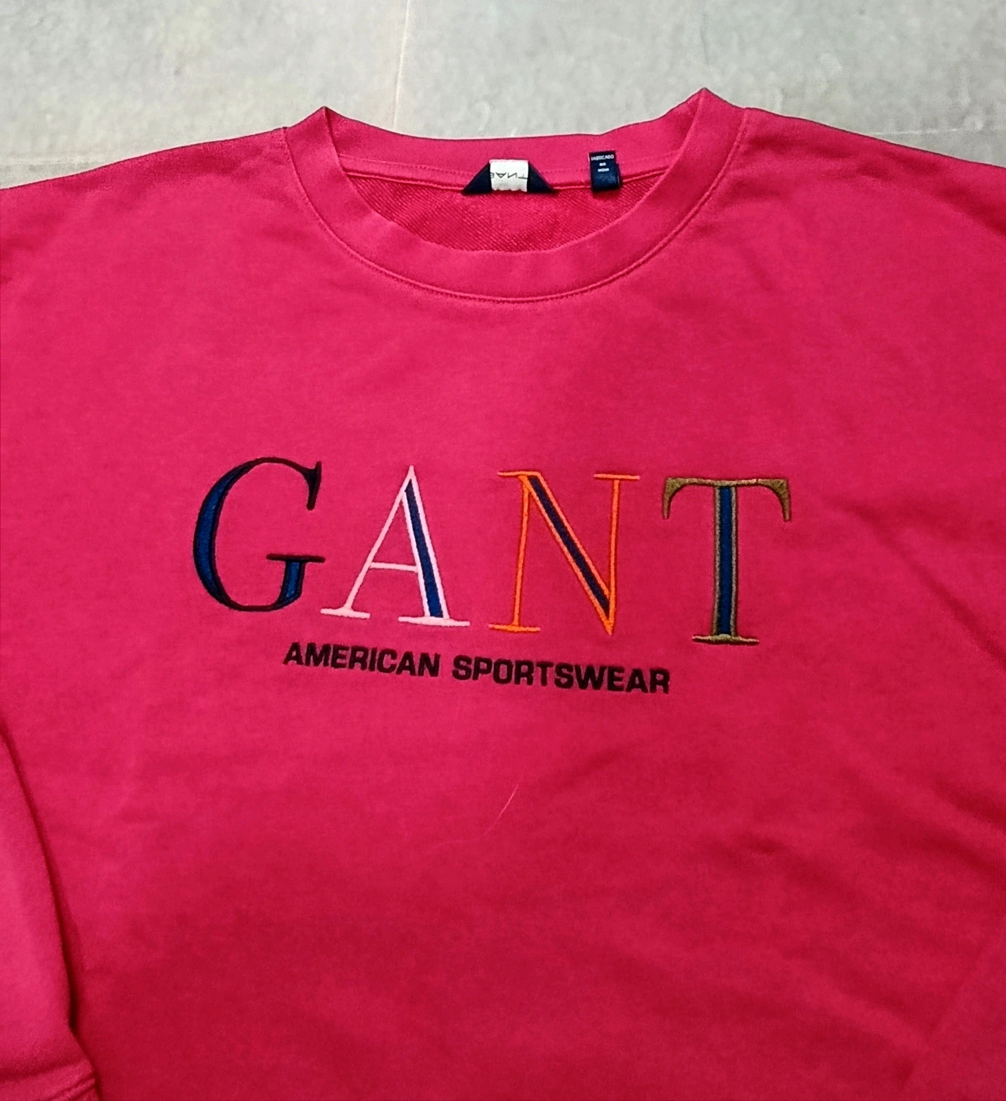 GANT Pink Sweatshirt Size M - Embroidered Multicolor Logo – GANT – taille M / 38 / 10 3