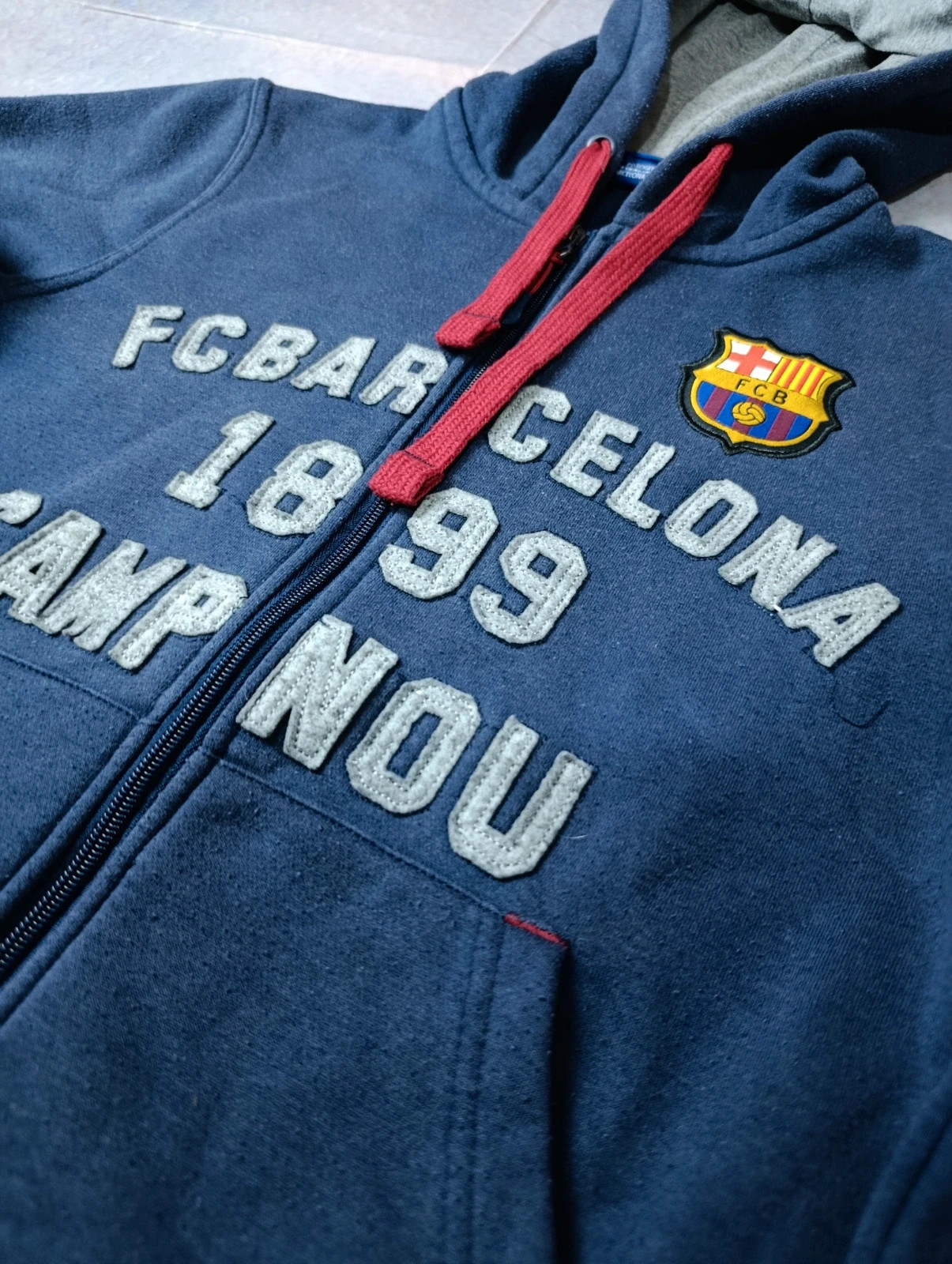 FC Barcelona Hoodie vintage full zip Size S – Vintage Dressing – taille S 4