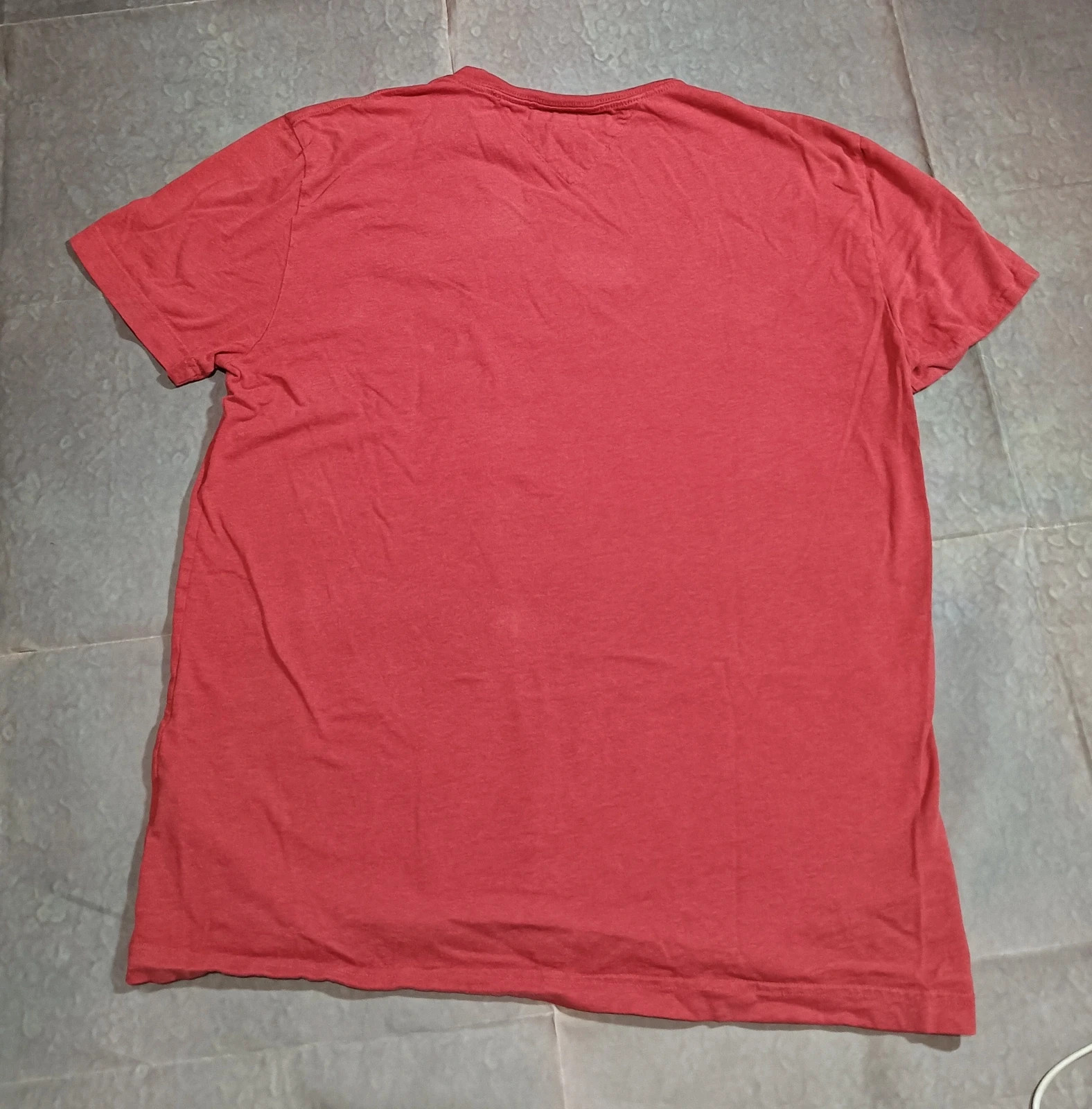 T-shirt Tommy Hilfiger Red Talla L original premium small logo – Tommy Hilfiger – taille L 2