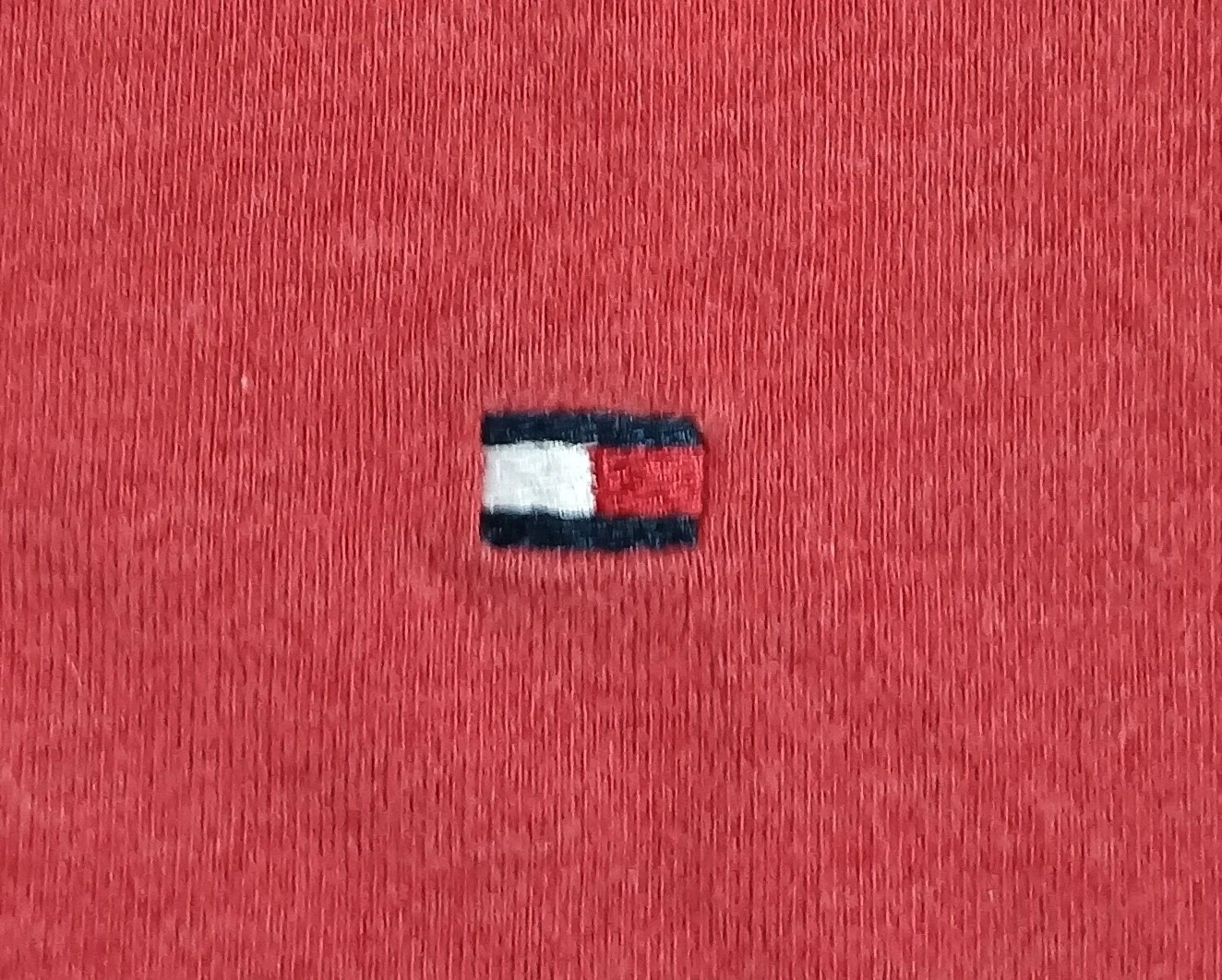 T-shirt Tommy Hilfiger Red Talla L original premium small logo – Tommy Hilfiger – taille L 4