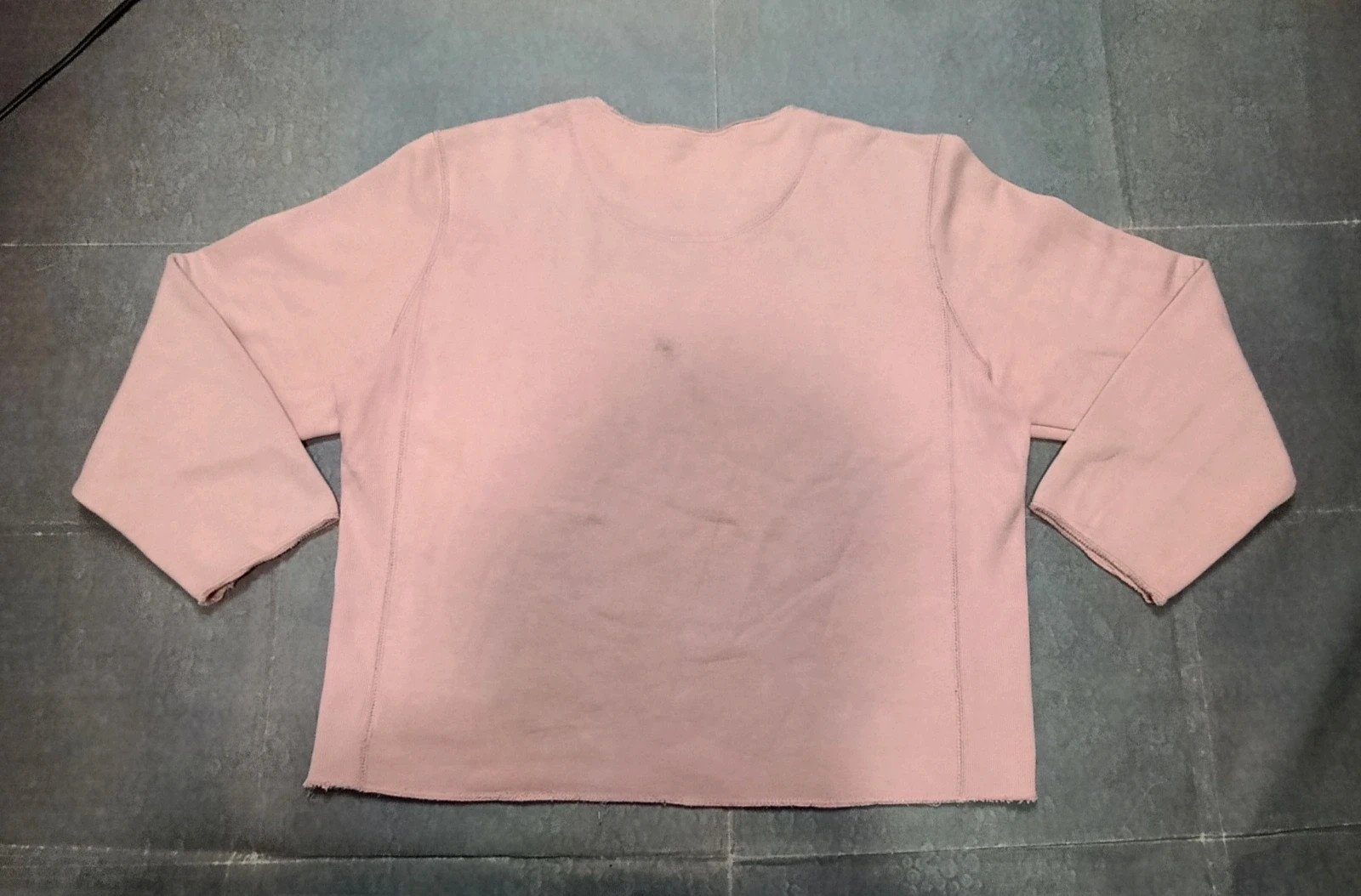 Puma Suede Pink Raw Hem Oversized Sweatshirt - Size L/XL Oversized Y2K Streetwear Vintage – Puma – taille L / 40 / 12 2