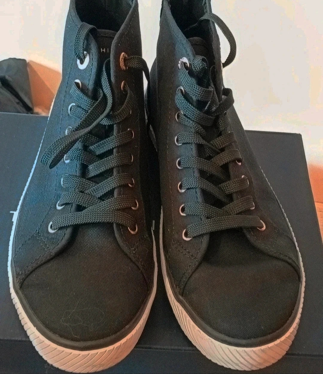 Tommy Hilfiger Essential Highcut Canvas Sneakers Black - Size 38 casual streetwear prepoy – Tommy Hilfiger – taille 38 3